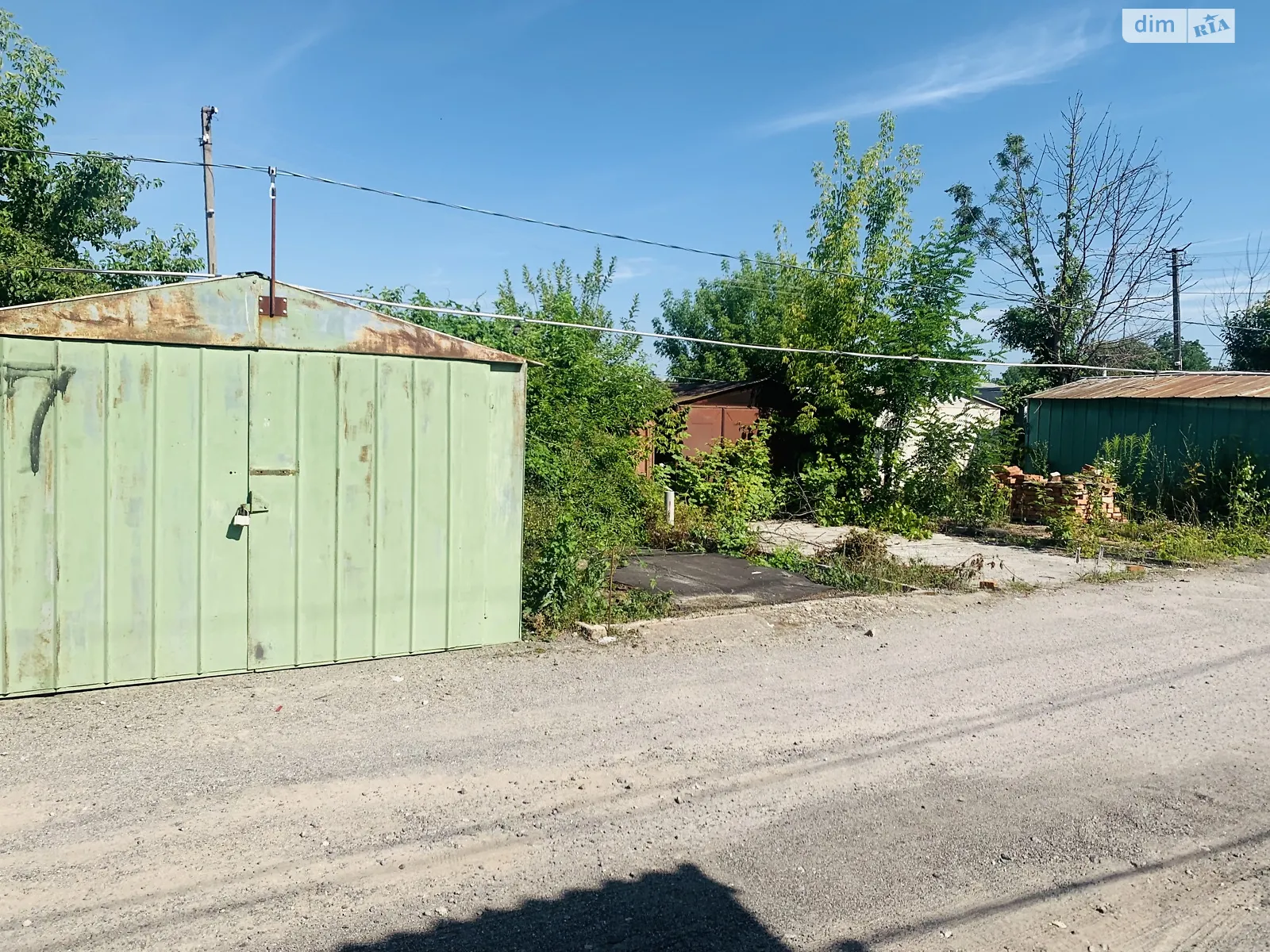Продається місце в гаражному кооперативі під легкове авто на 100 кв. м, цена: 9900 $ - фото 1