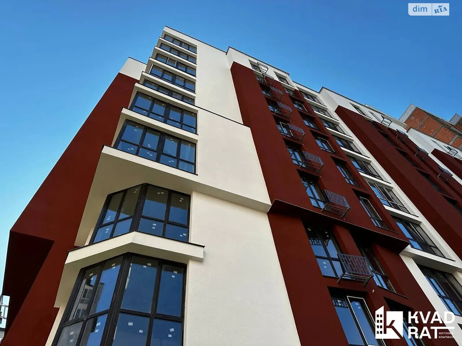 Продается 1-комнатная квартира 40 кв. м в Ивано-Франковске, ул. Химиков - фото 1