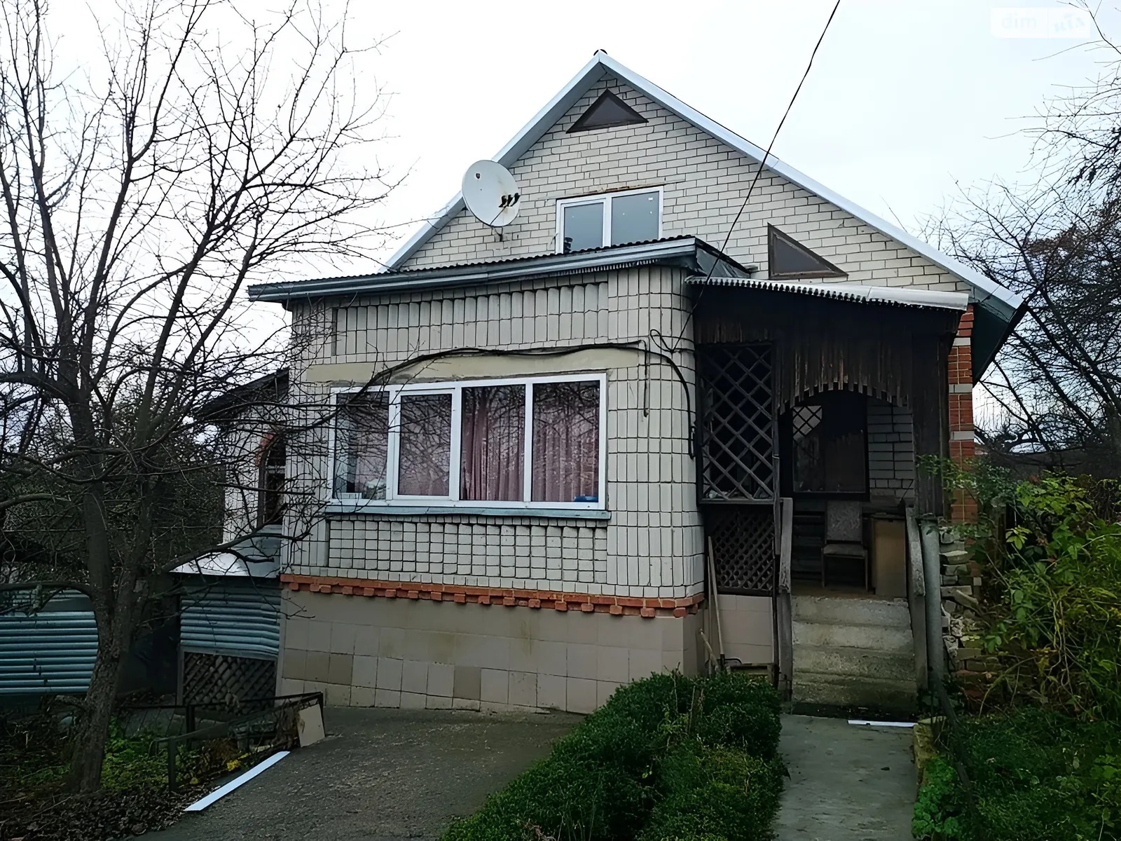 Продается одноэтажный дом 52 кв. м с гаражом, цена: 50000 $ - фото 1