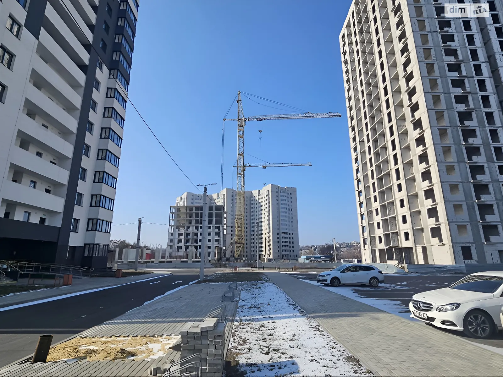 Продається 2-кімнатна квартира 65.6 кв. м у Харкові, вул. Нескорених(Героїв Праці), 1 - фото 1