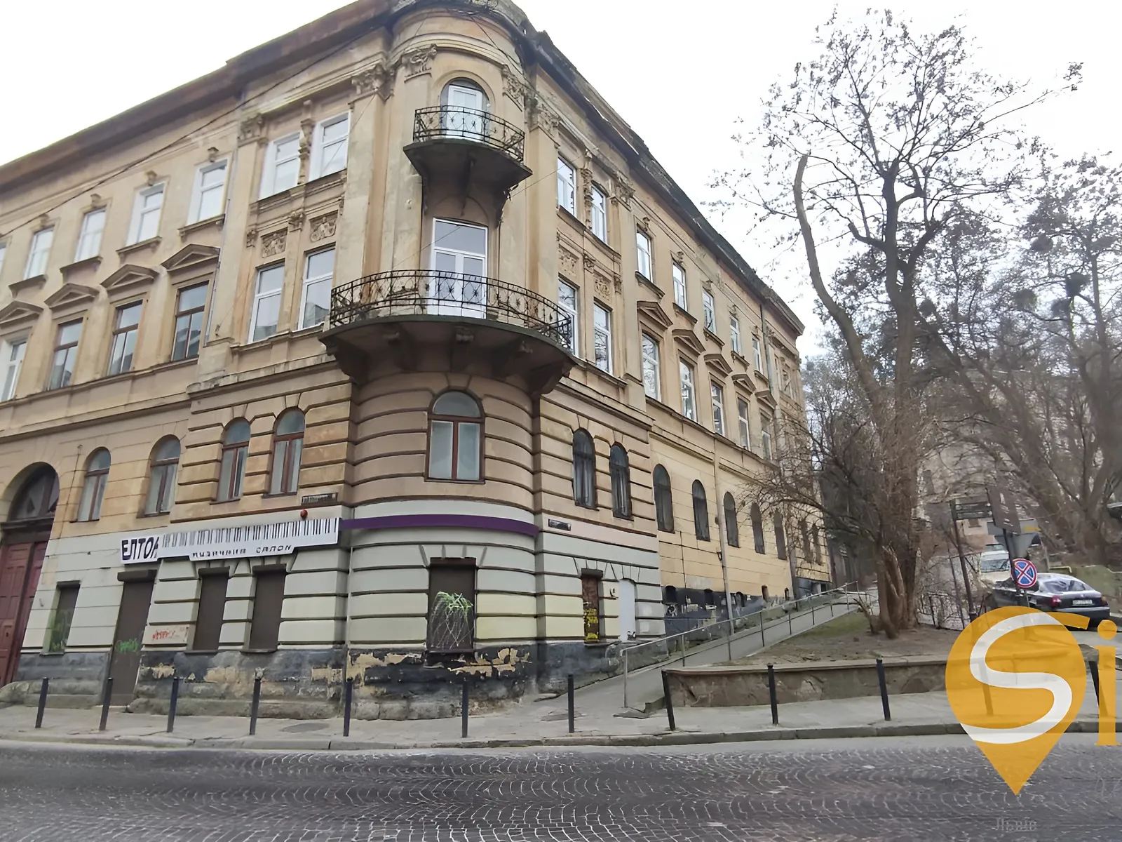 Продається офіс 332.6 кв. м в бізнес-центрі, цена: 650000 $ - фото 1