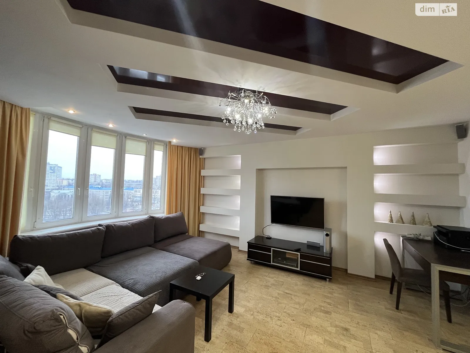 Продается 3-комнатная квартира 110 кв. м в Киеве, ул. Нежинская, 5 - фото 1