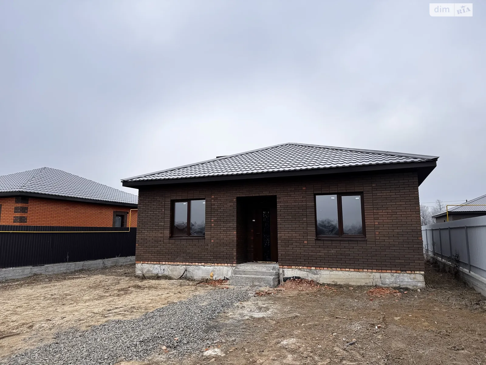 Продается одноэтажный дом 100 кв. м с садом, цена: 68000 $ - фото 1