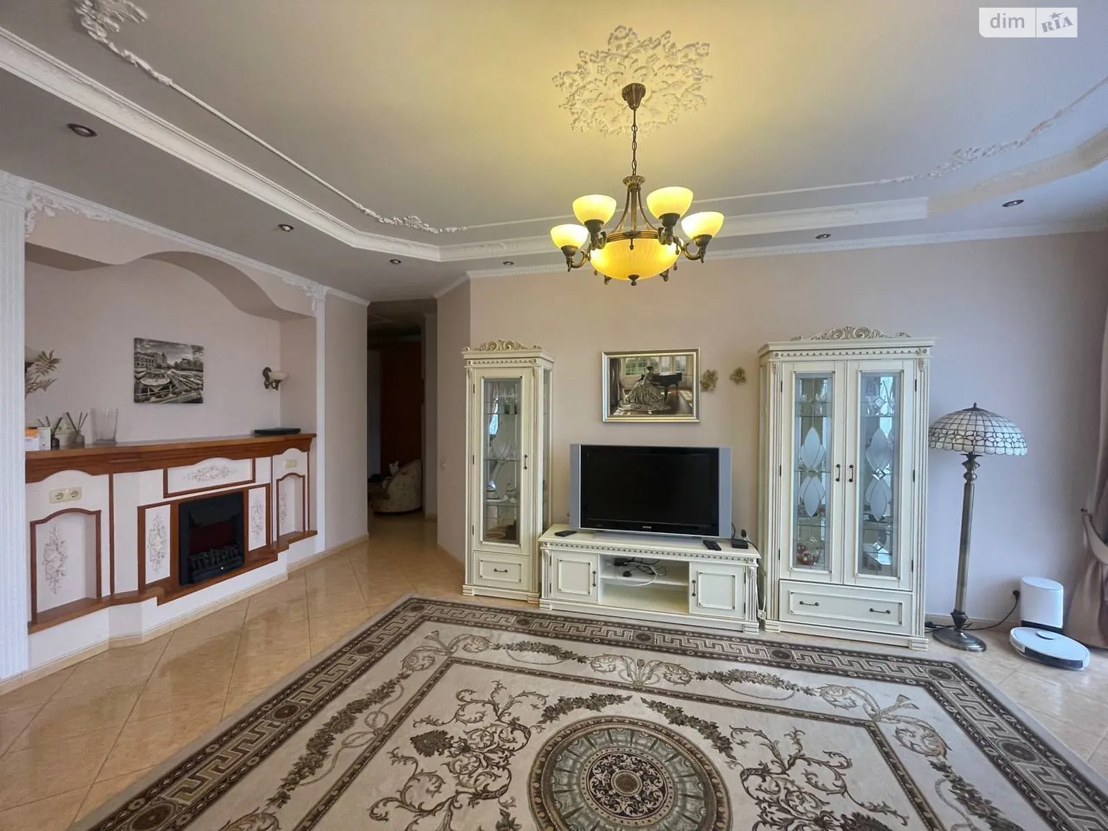 Продается 3-комнатная квартира 120 кв. м в Киеве, спуск Кловский, 5 - фото 1