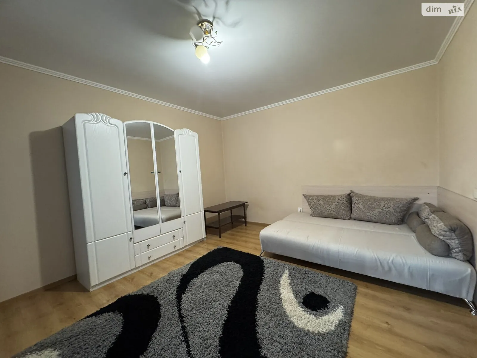 Сдается в аренду 1-комнатная квартира 44 кв. м в, цена: 10500 грн - фото 1