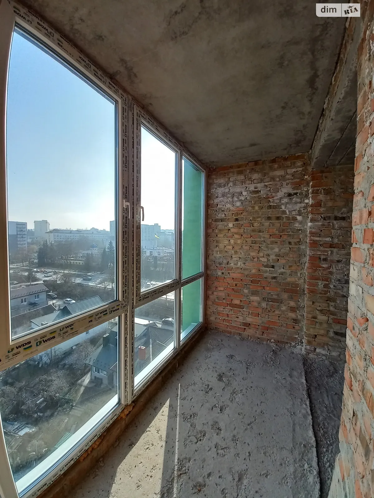 2-кімнатна квартира 76 кв. м у Тернополі, вул. Львівська - фото 1
