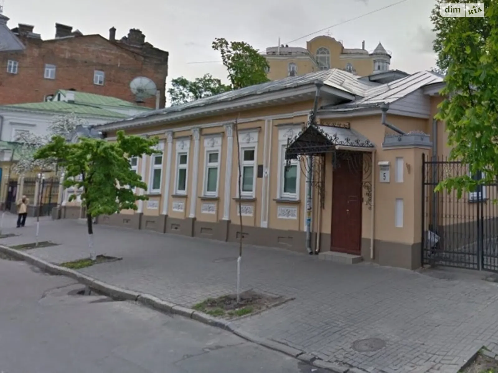 Сдается в аренду офис 285.5 кв. м в бизнес-центре, цена: 7138 $ - фото 1