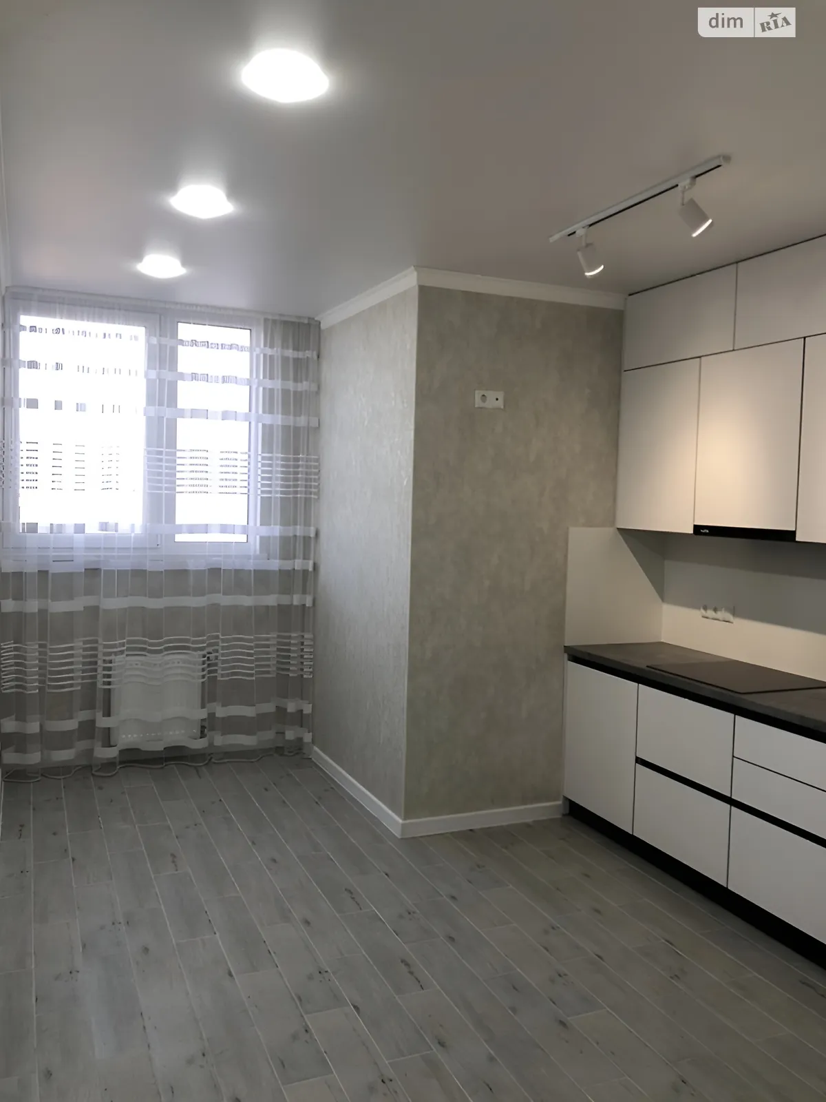 Продается 1-комнатная квартира 37 кв. м в Одессе, цена: 39900 $ - фото 1