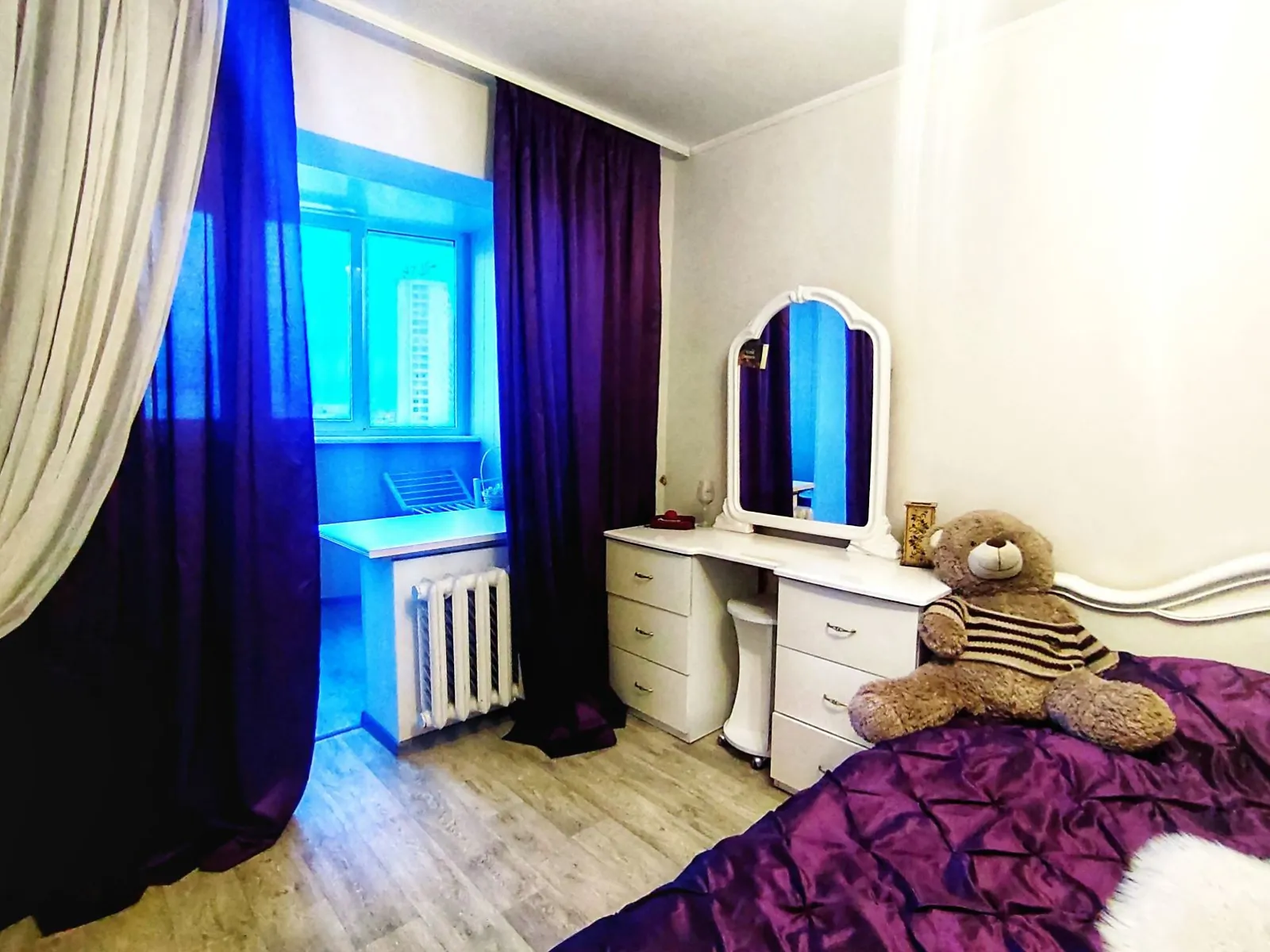 Продається 3-кімнатна квартира 73.9 кв. м у Одесі, вул. Академіка Сахарова, 42 - фото 1