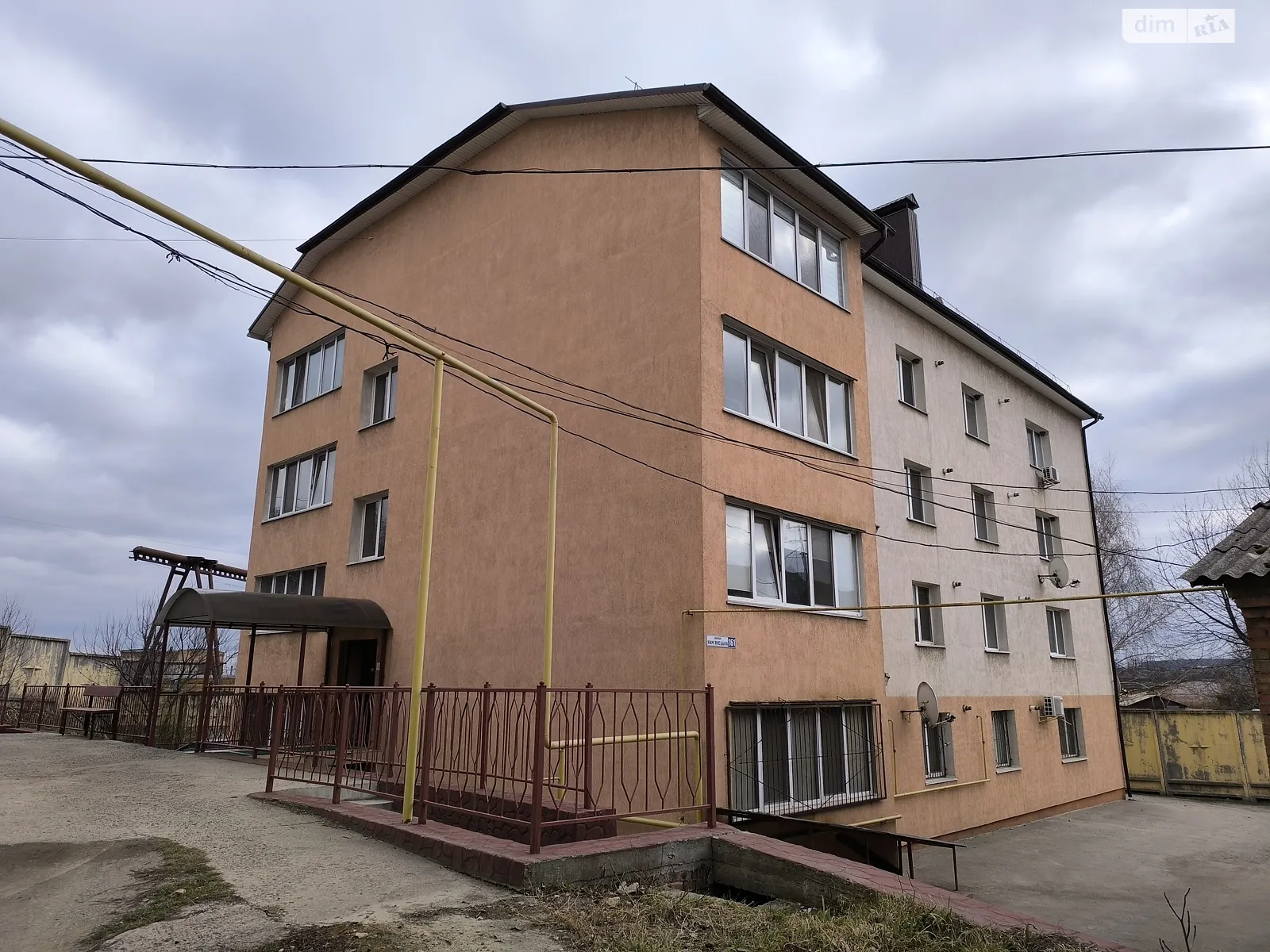 Продается 1-комнатная квартира 36 кв. м в Хмельницком, ул. Каменецкая - фото 1