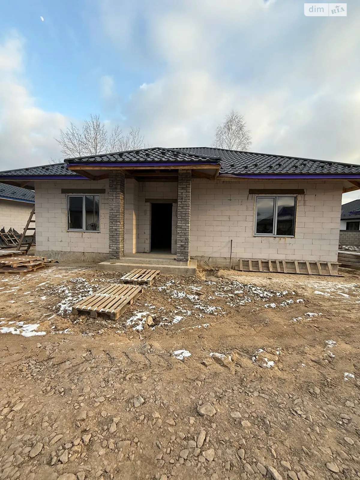 Продається одноповерховий будинок 100 кв. м з верандою, цена: 78000 $ - фото 1