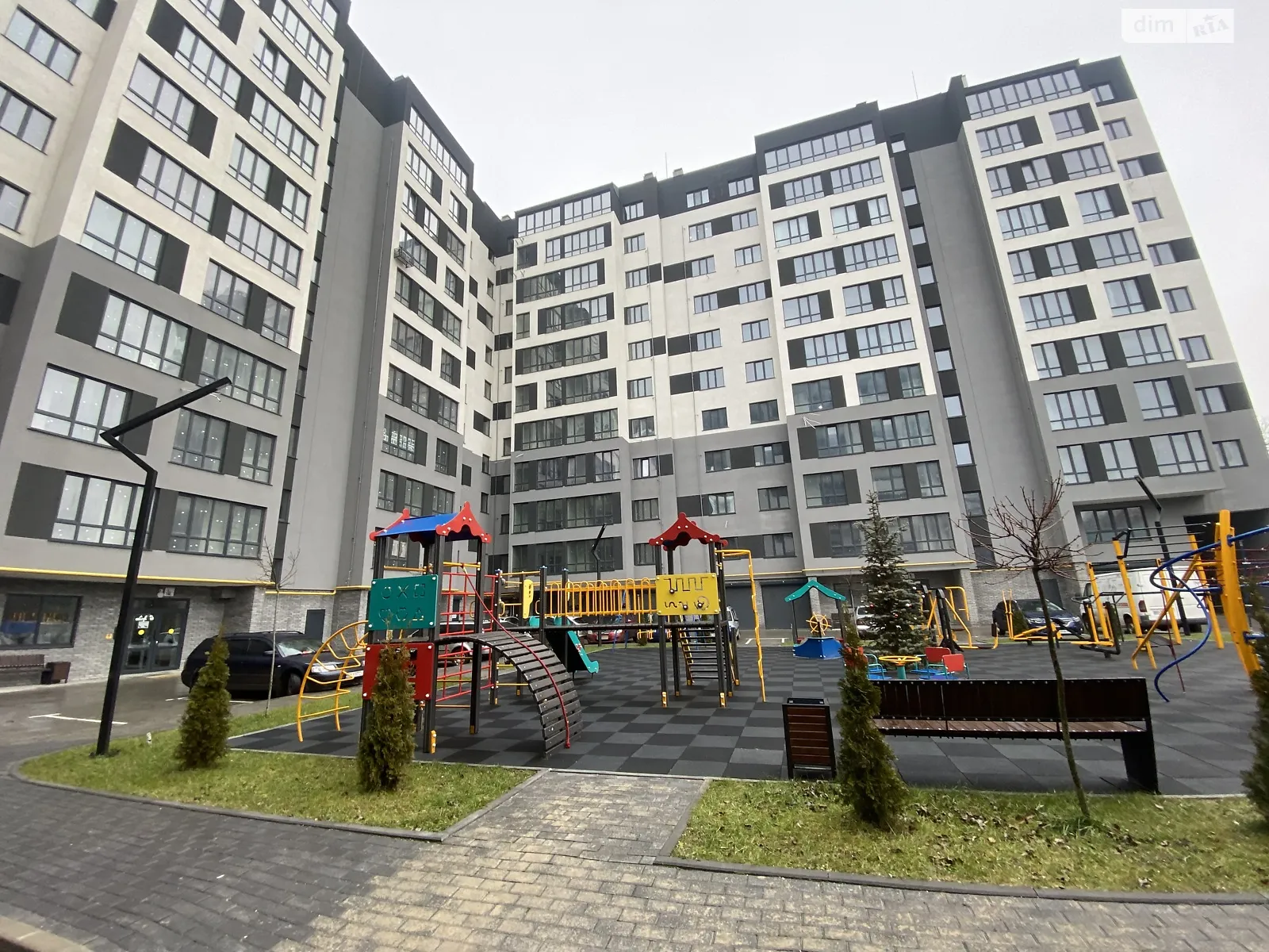 Продається 2-кімнатна квартира 72.6 кв. м у Хмельницькому, вул. Озерна, 14/1 - фото 1