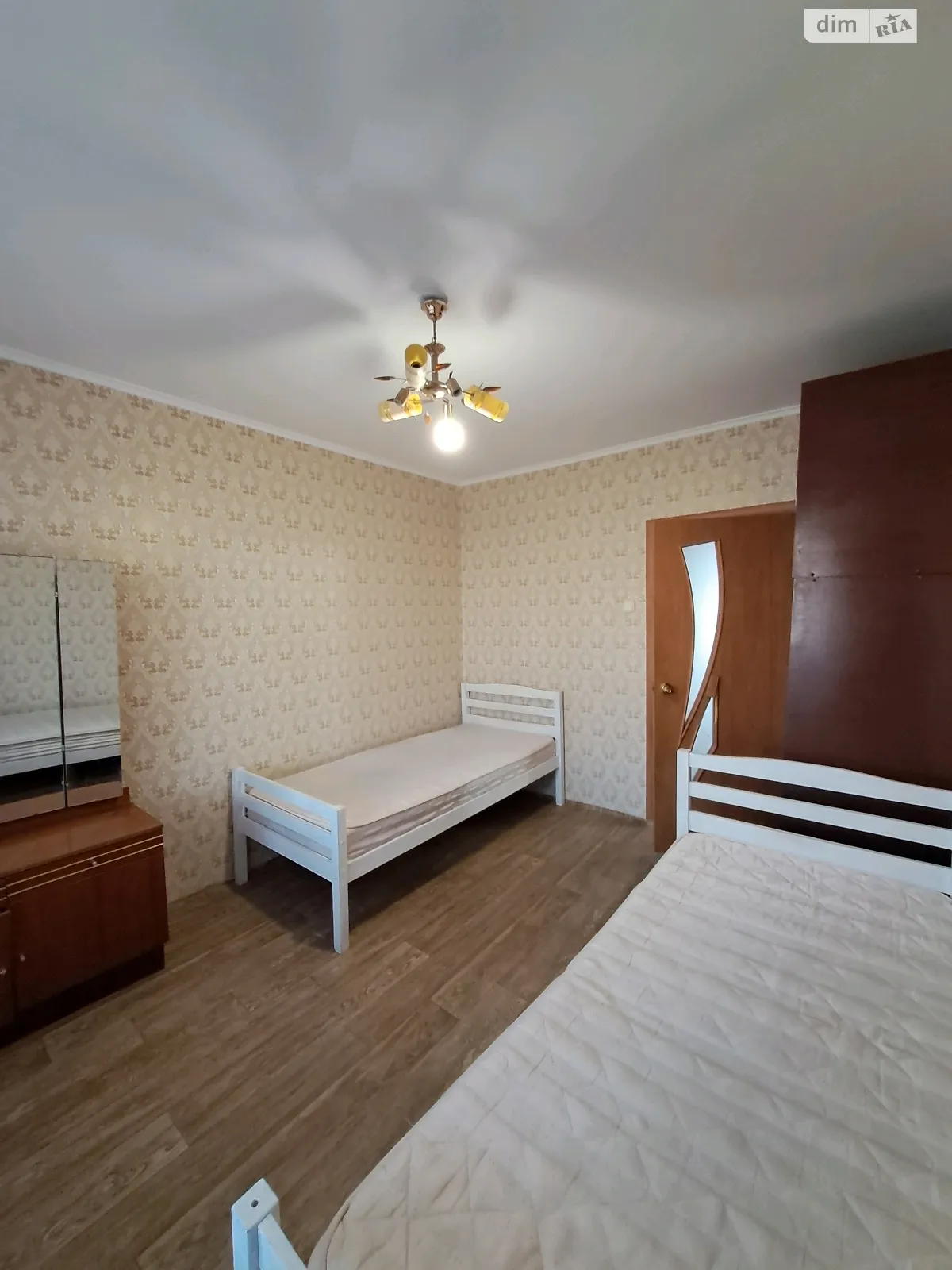 Продается 3-комнатная квартира 63 кв. м в Одессе, бул. Десантный, 4 - фото 1