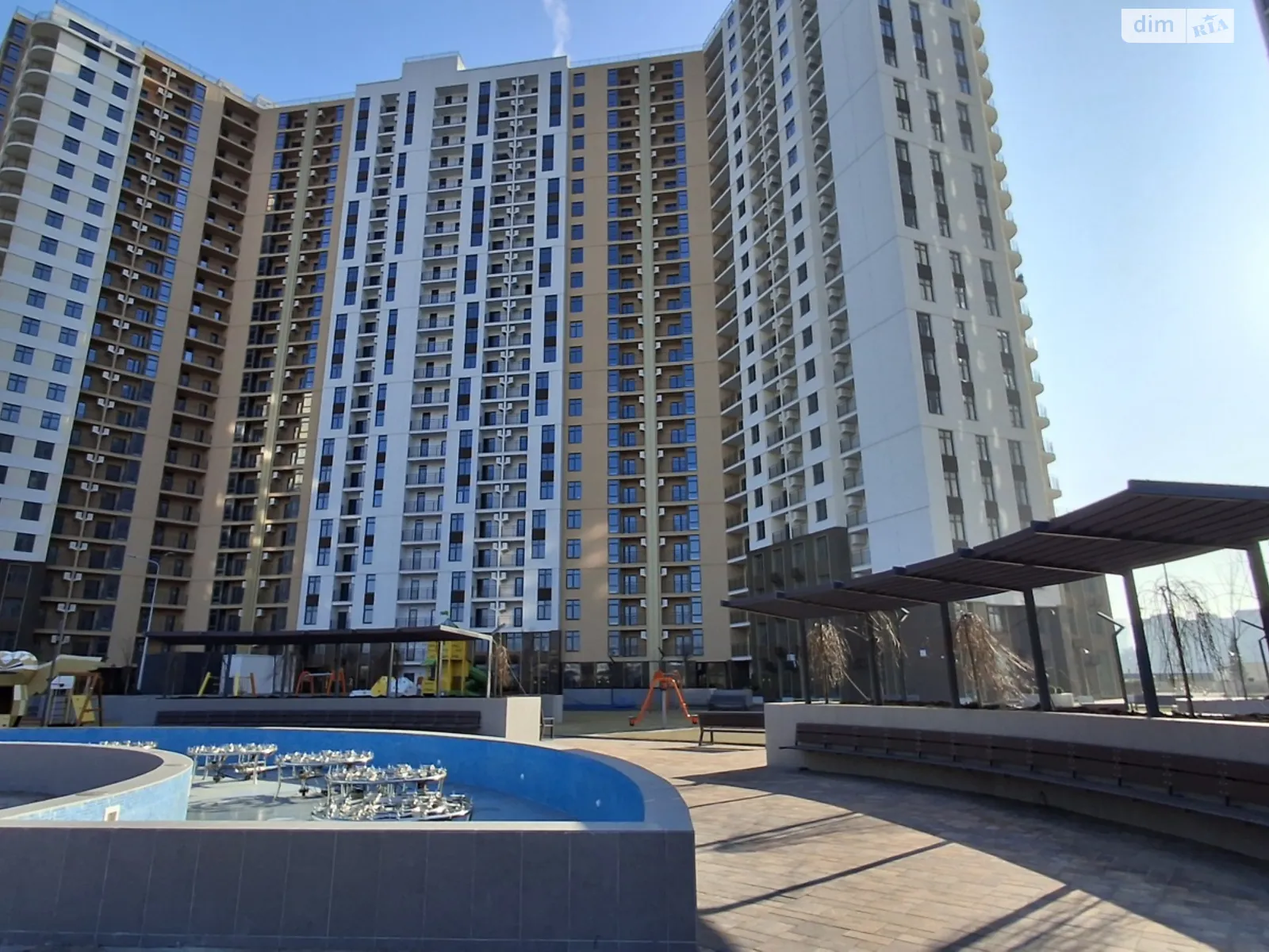 Продається 2-кімнатна квартира 60 кв. м у Одесі, вул. Краснова, 3 корпус 63 - фото 1