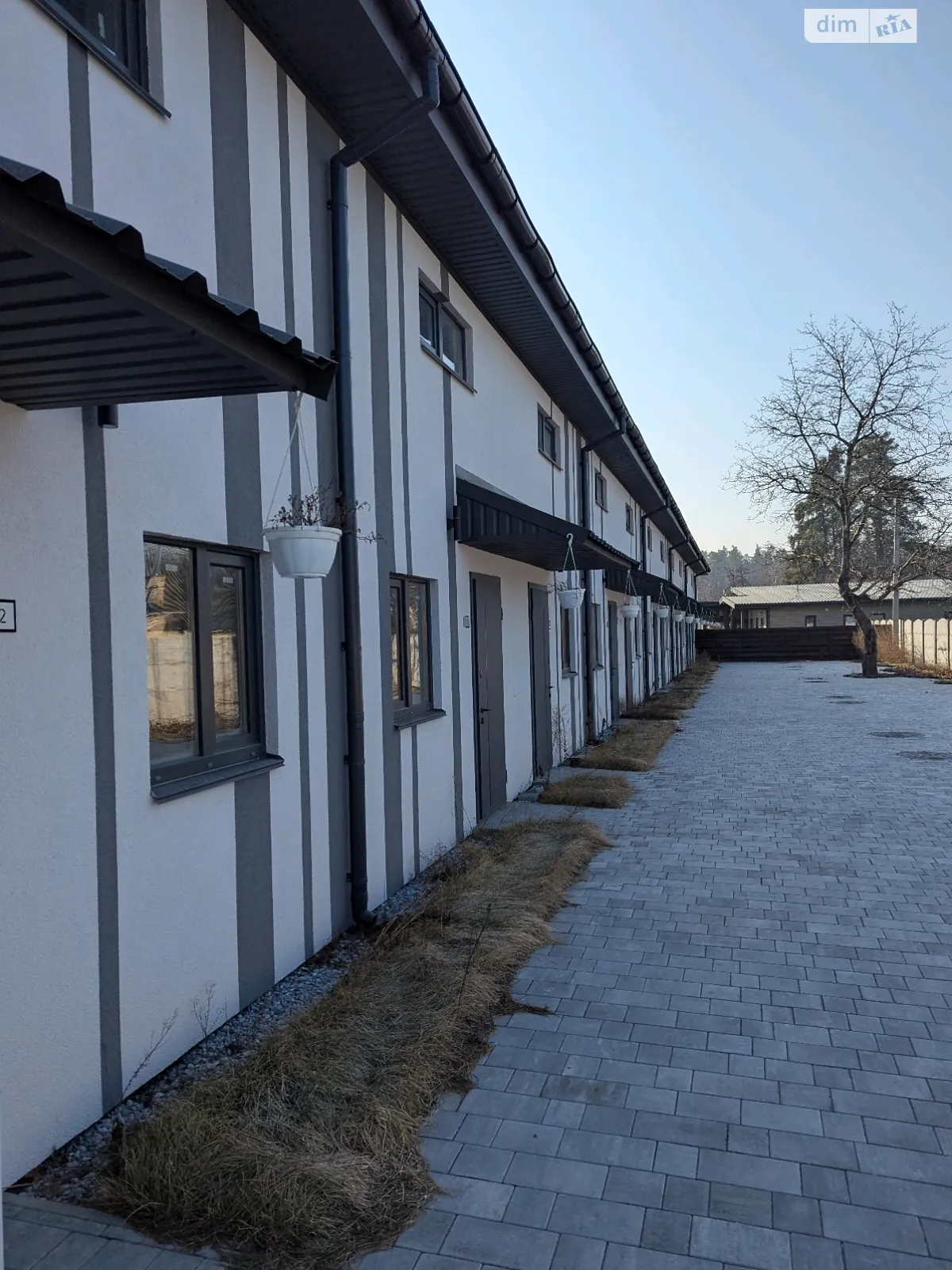 Продается дом на 2 этажа 40 кв. м с участком, цена: 27500 $ - фото 1