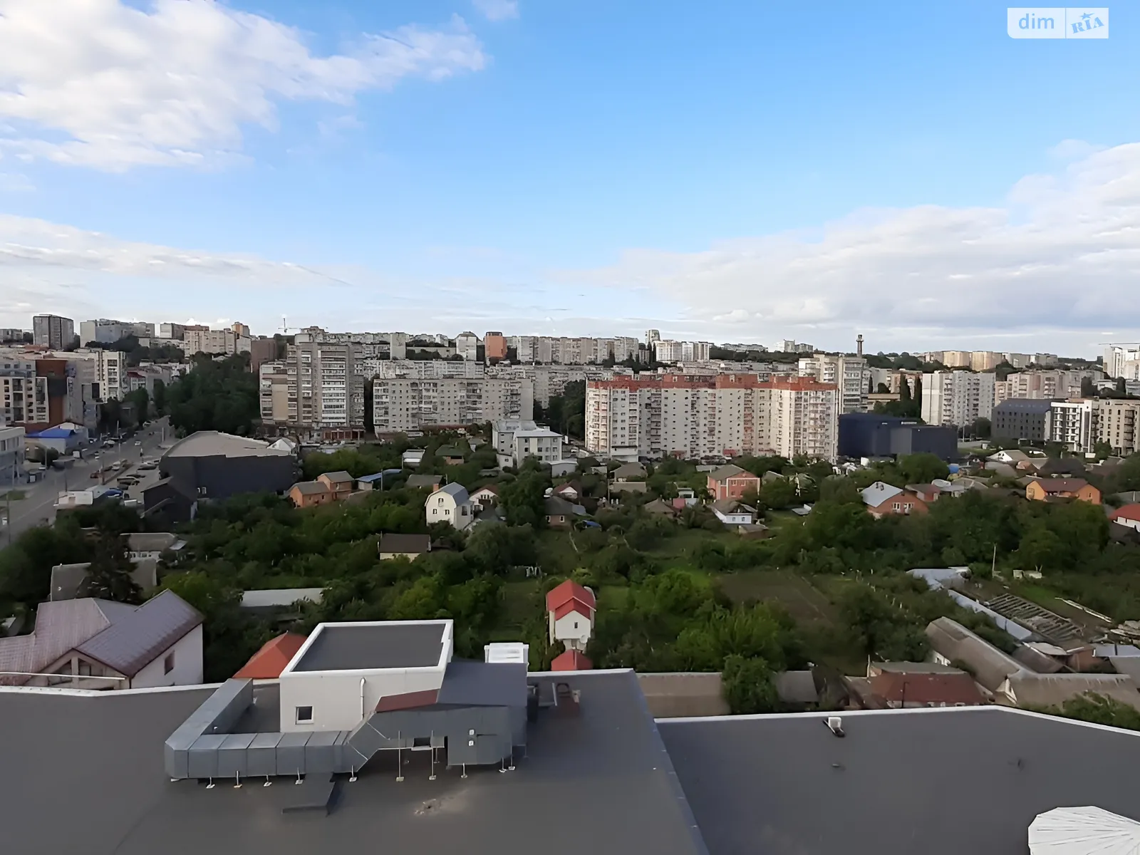 Продається 2-кімнатна квартира 89.2 кв. м у Хмельницькому, вул. Степана Бандери - фото 1