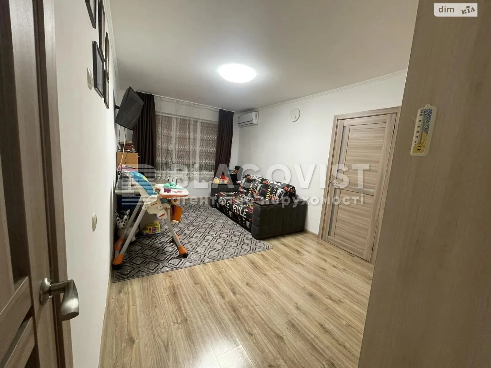 Продається 3-кімнатна квартира 54.9 кв. м у Києві, вул. Анатолія Солов'яненка(Олександра Бойченка), 8 - фото 1