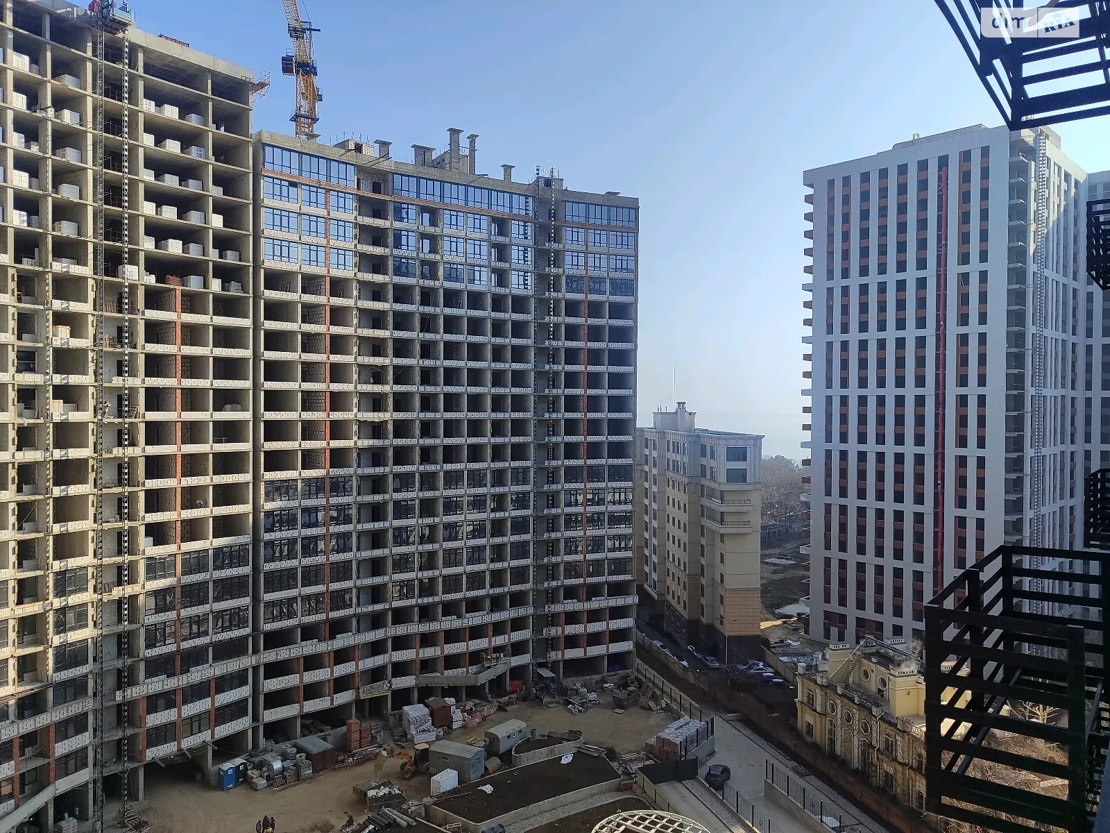 Продається 1-кімнатна квартира 48 кв. м у Одесі, пров. Курортний, 2 - фото 1