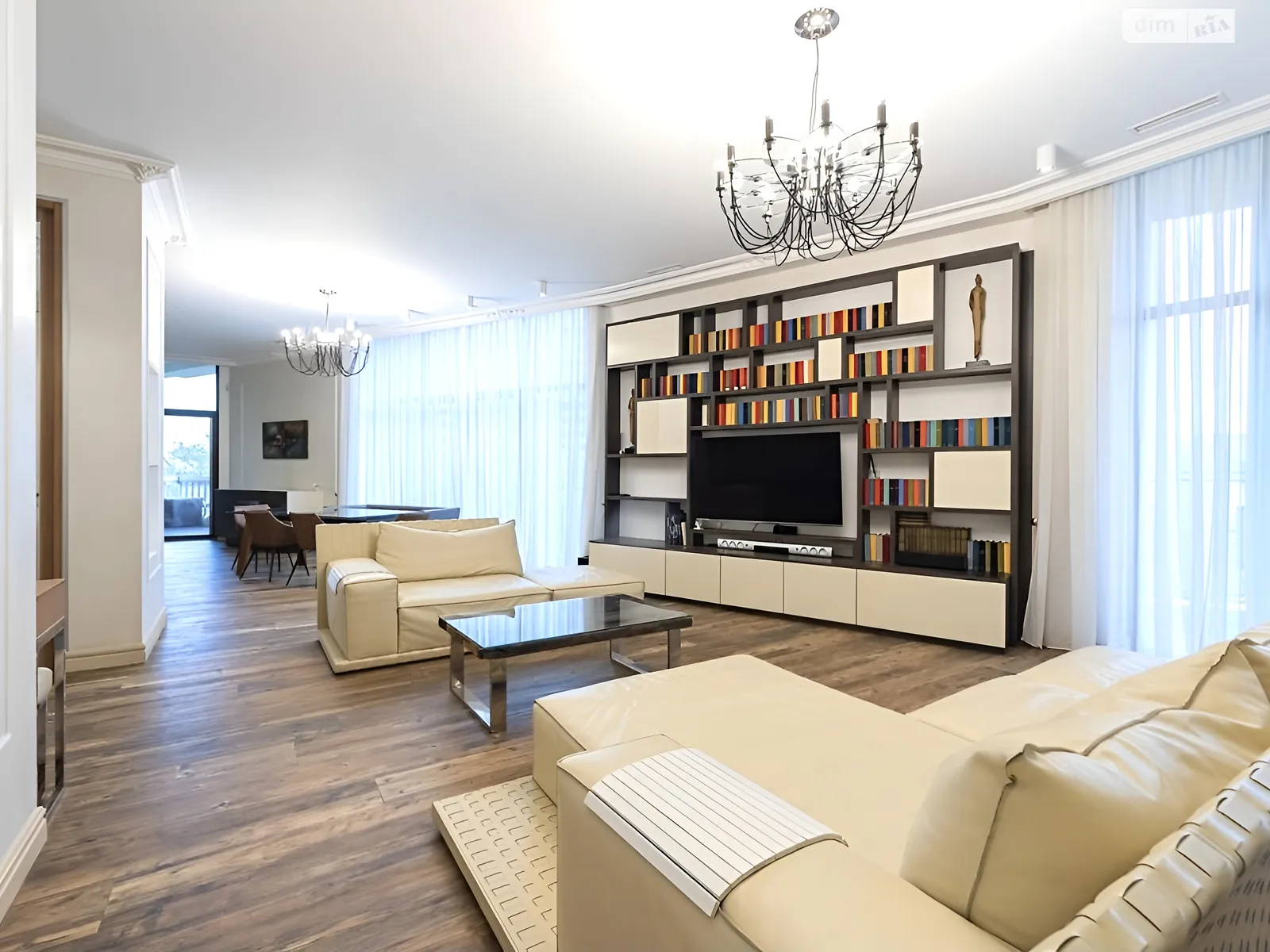 Продается 4-комнатная квартира 185 кв. м в Киеве, пер. Лукьяновский, 3 - фото 1