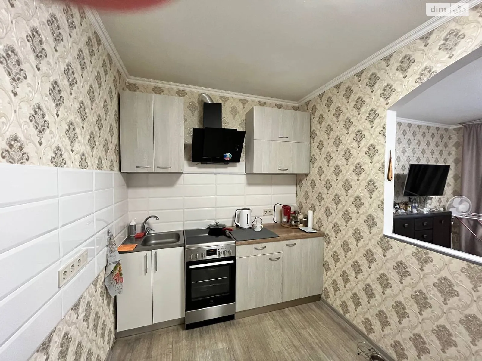 Продается 1-комнатная квартира 33.4 кв. м в Днепре, ул. Осенняя - фото 1