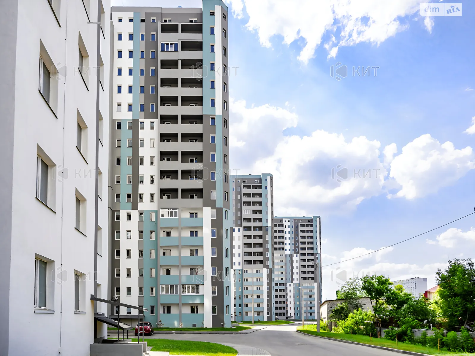 Продается 1-комнатная квартира 43 кв. м в Харькове, ул. Заливная, 12 - фото 1