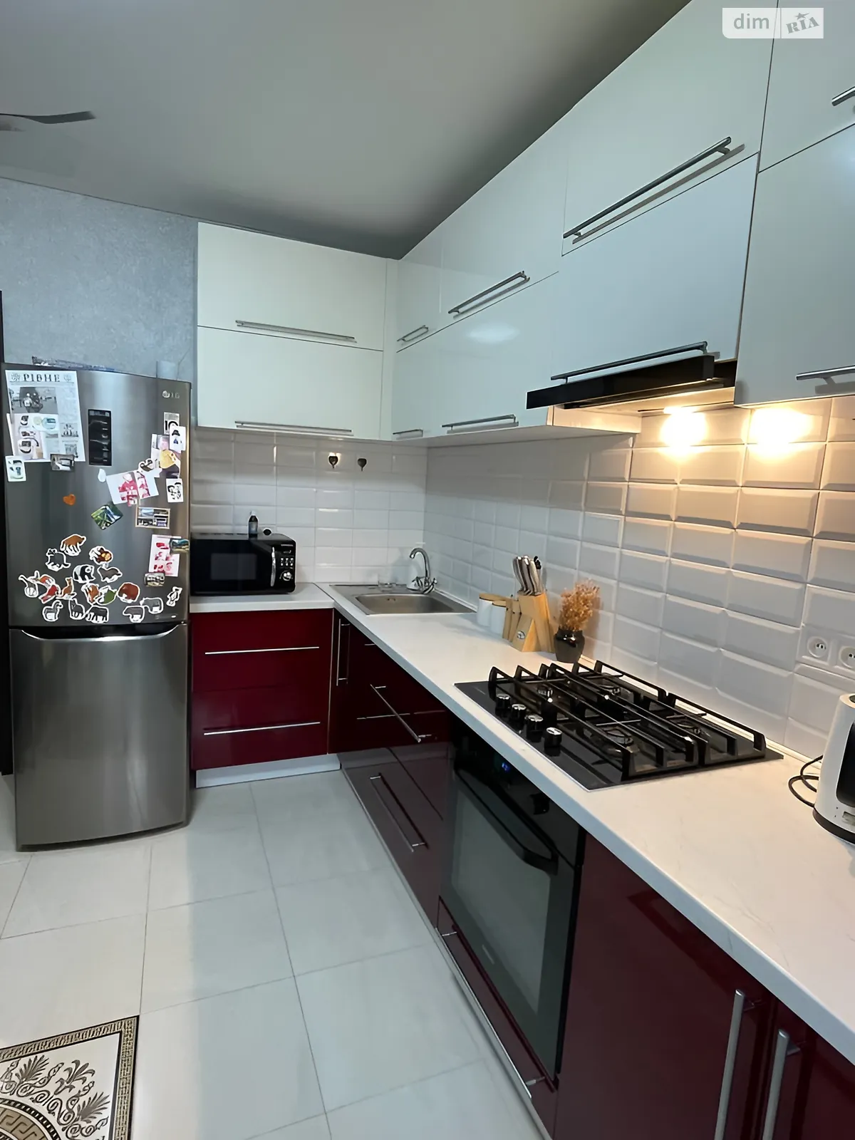 Продається 2-кімнатна квартира 68.4 кв. м у Рівному, цена: 80000 $ - фото 1