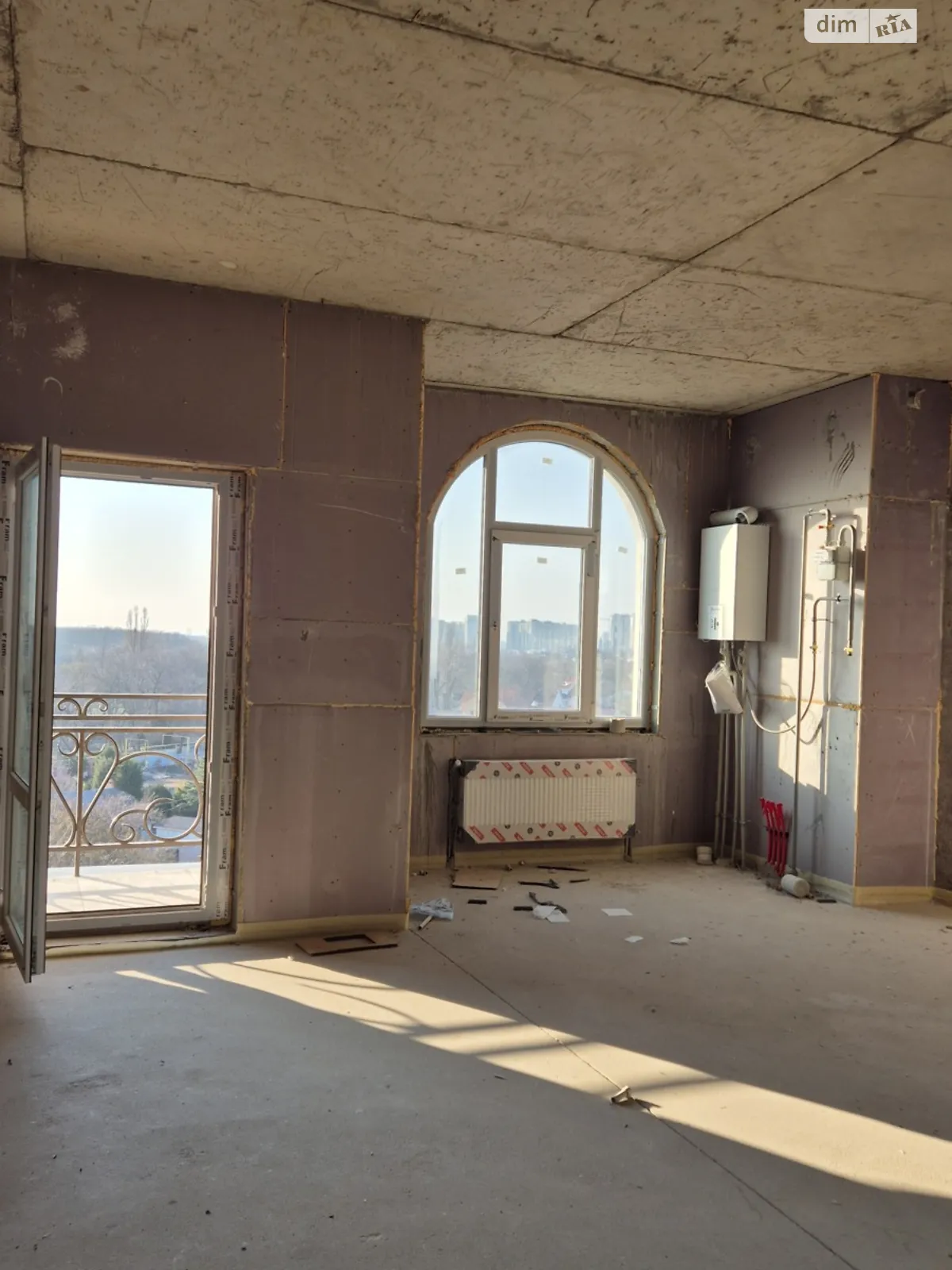 Продается 1-комнатная квартира 49 кв. м в Одессе, ул. Дача Ковалевского, 91 - фото 1