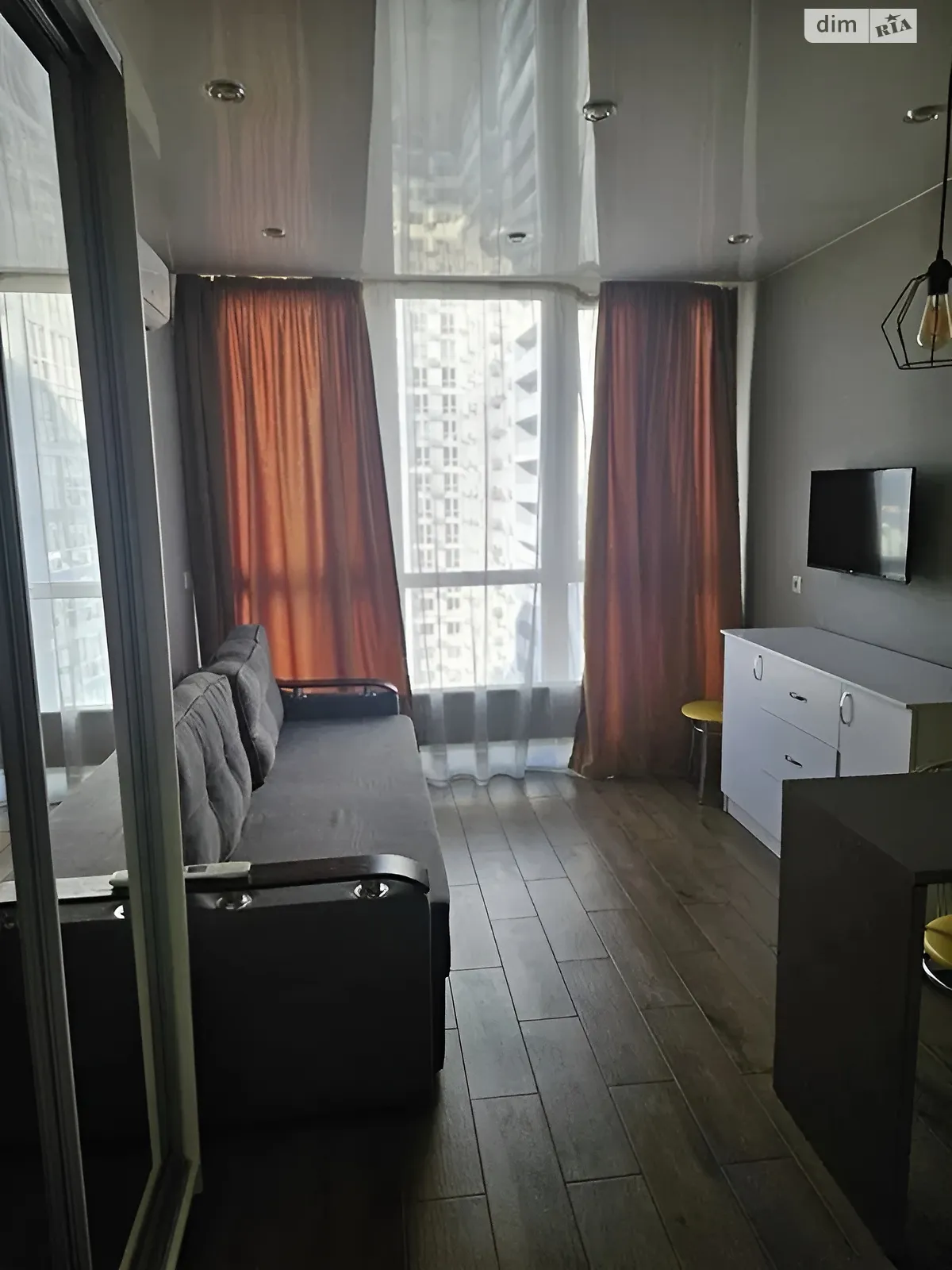 Сдается в аренду 1-комнатная квартира 23 кв. м в Киеве, ул. Ревуцкого, 40В - фото 1