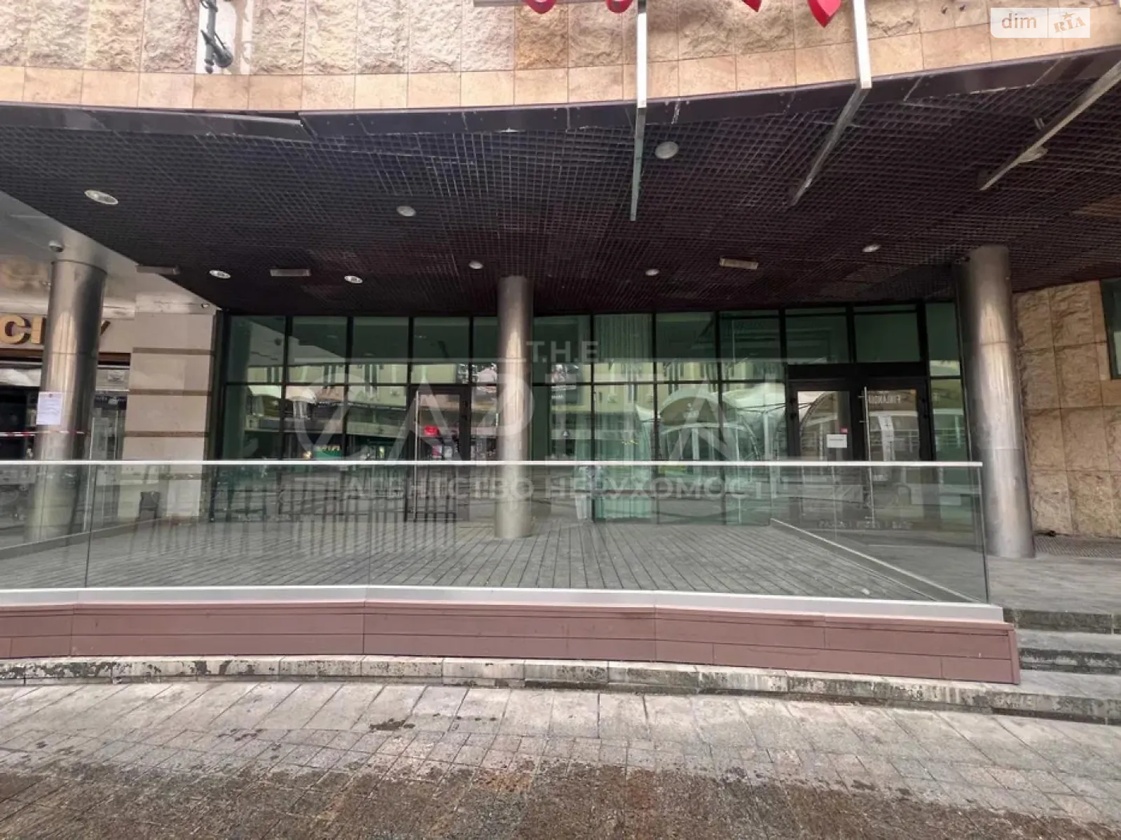 Здається в оренду об'єкт сфери послуг 294 кв. м в 6-поверховій будівлі, цена: 6050 $ - фото 1