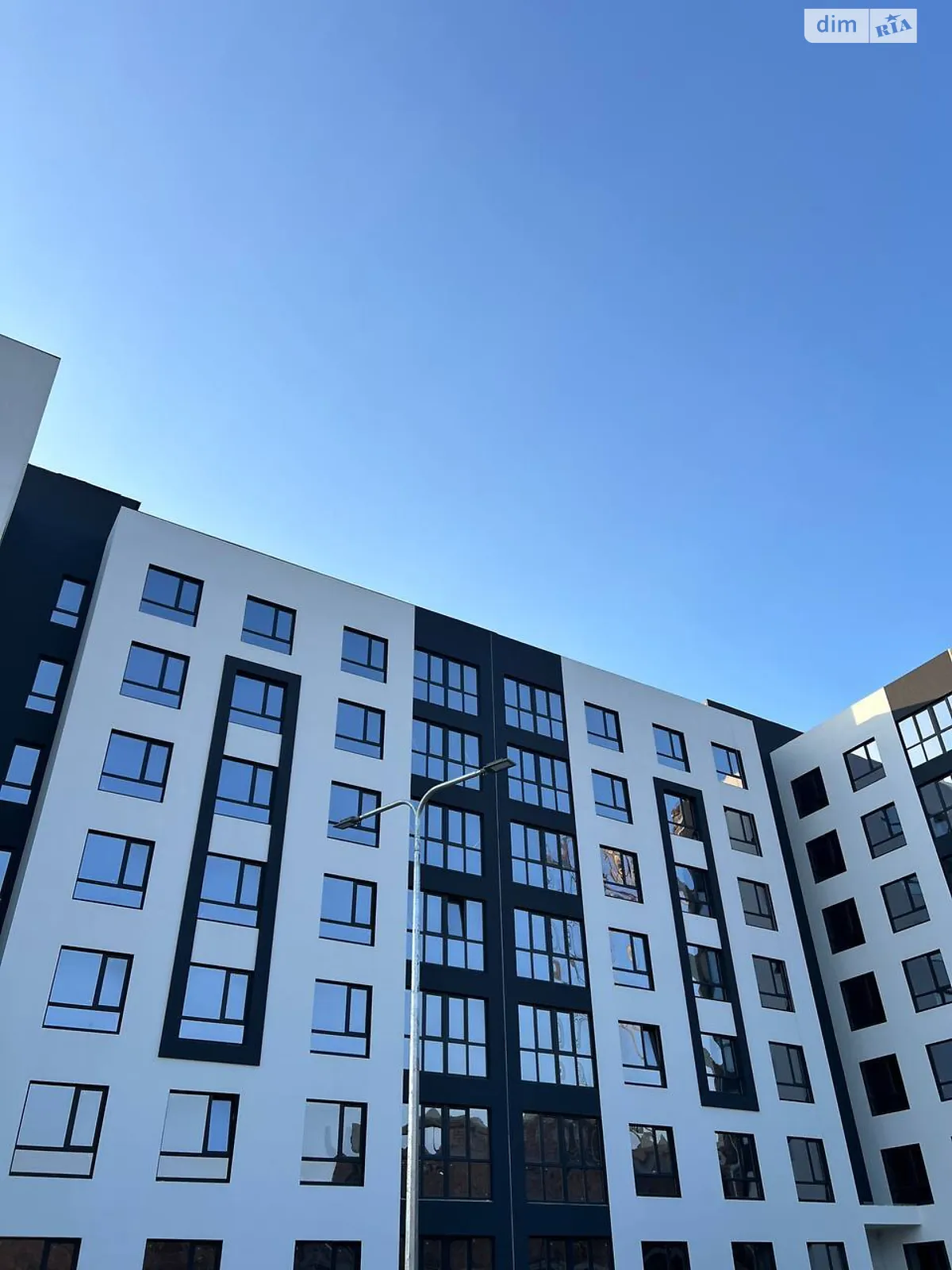 Продається 1-кімнатна квартира 21 кв. м у Гостомелі, вул. Мирна, 3Д - фото 1