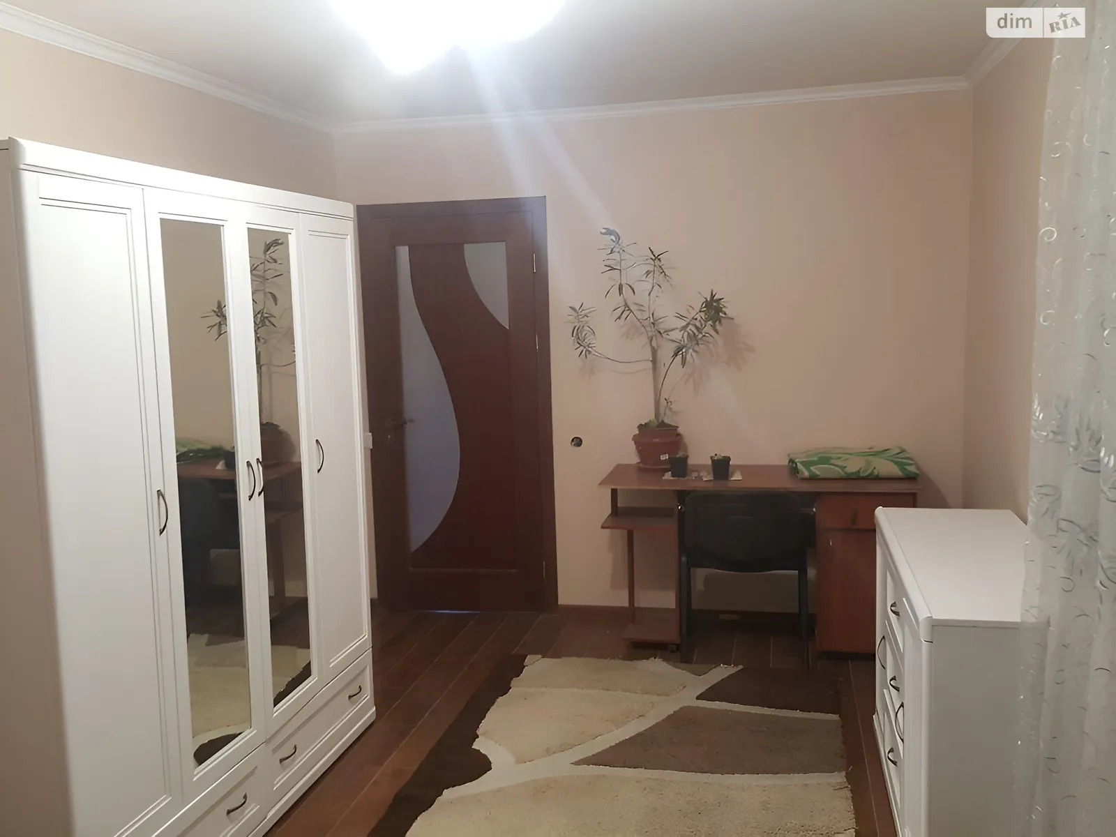 Сдается в оренду частина будинку 90 кв. м з подвалом, цена: 450 $ - фото 1