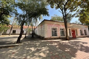 Продажа коммерческого помещения, Днепропетровская, Кривой Рог, р‑н. Покровский, Ватутина улица, дом 7