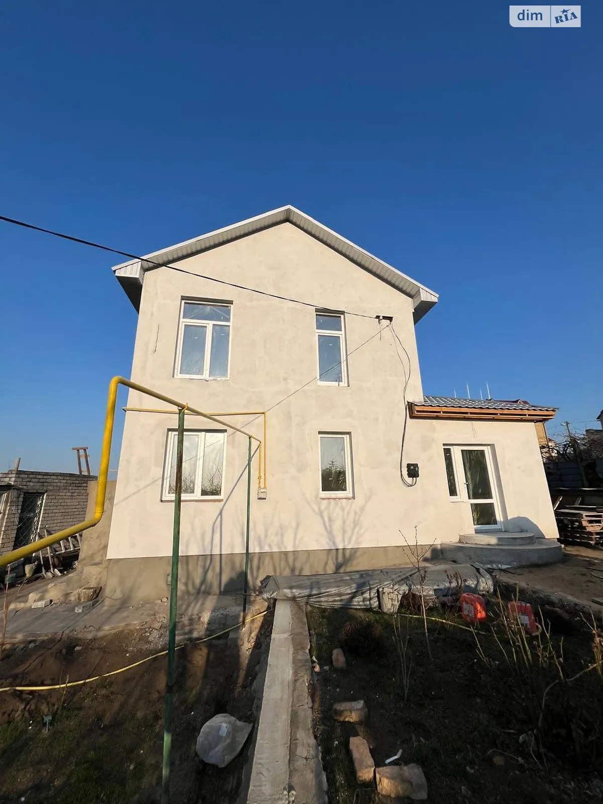 Продается дом на 2 этажа 128 кв. м с бассейном, цена: 96900 $ - фото 1