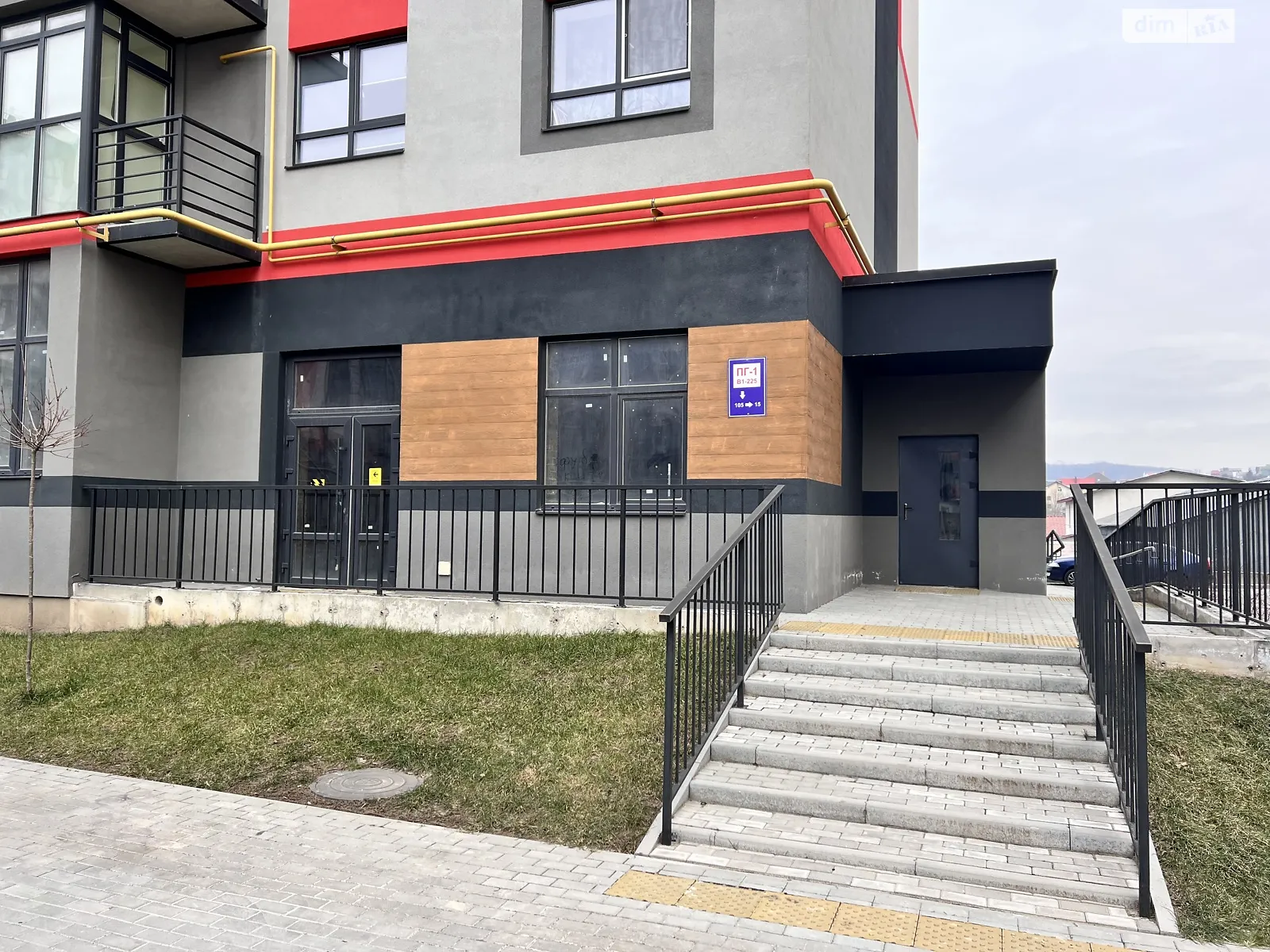 Продається приміщення вільного призначення 116.1 кв. м в 9-поверховій будівлі, цена: 120000 $ - фото 1