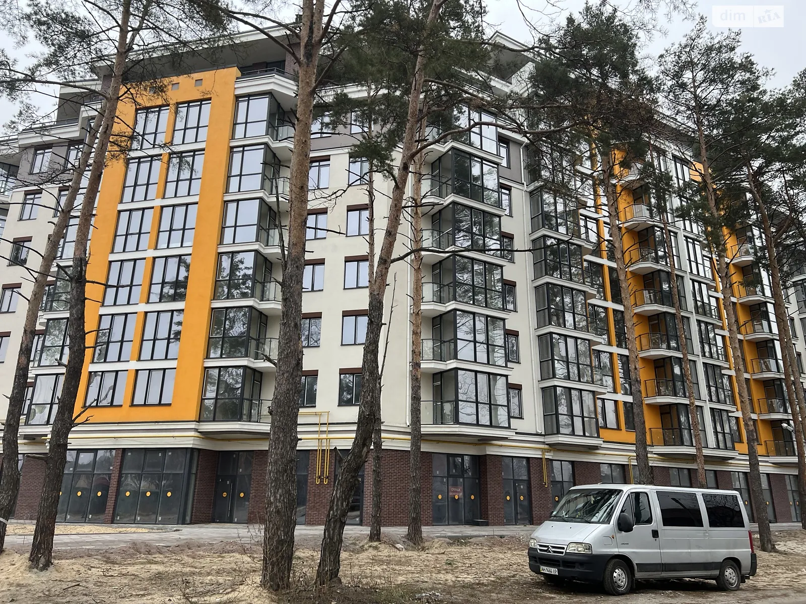 Продается 1-комнатная квартира 42.1 кв. м в Гостомеле, ул. Центральная, 1 - фото 1