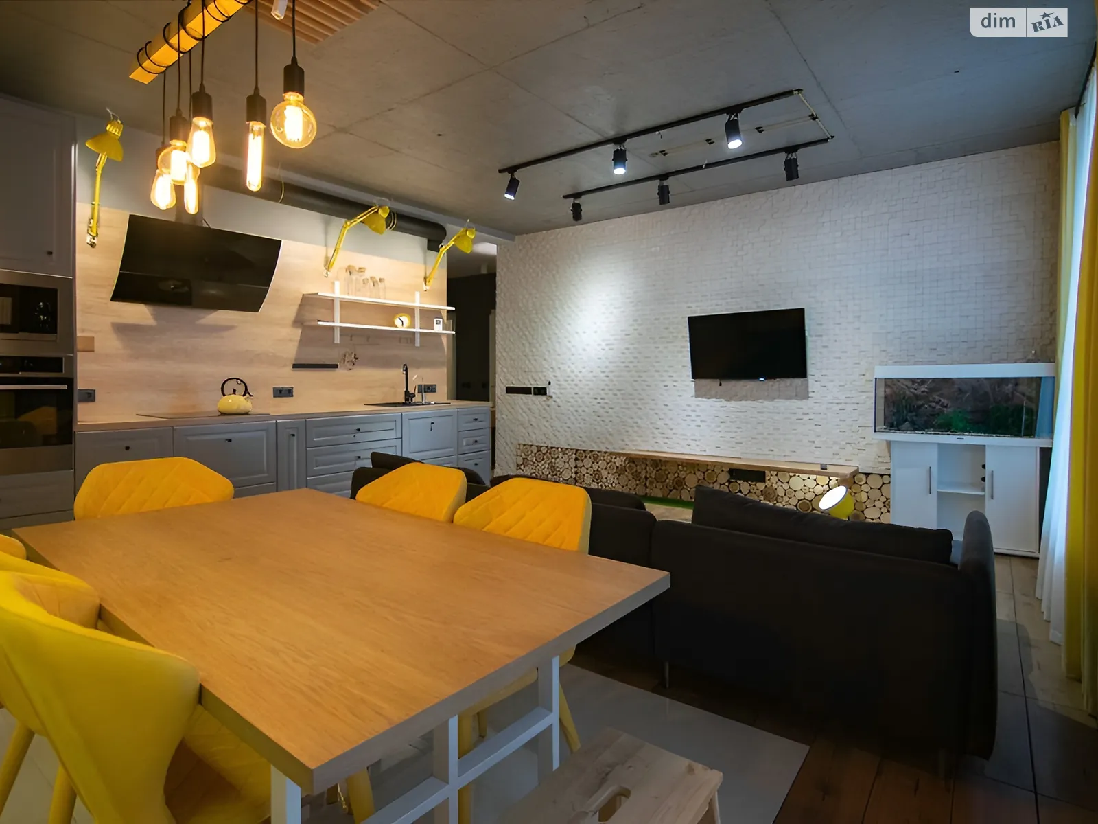 Продается 2-комнатная квартира 62.9 кв. м в Киеве, просп. Соборности, 17 - фото 1