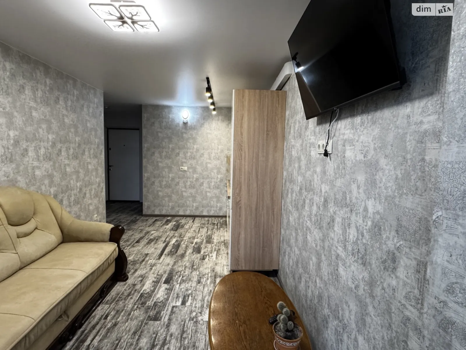 Продається 1-кімнатна квартира 43 кв. м у Вінниці, вул. Костянтина Василенка - фото 1