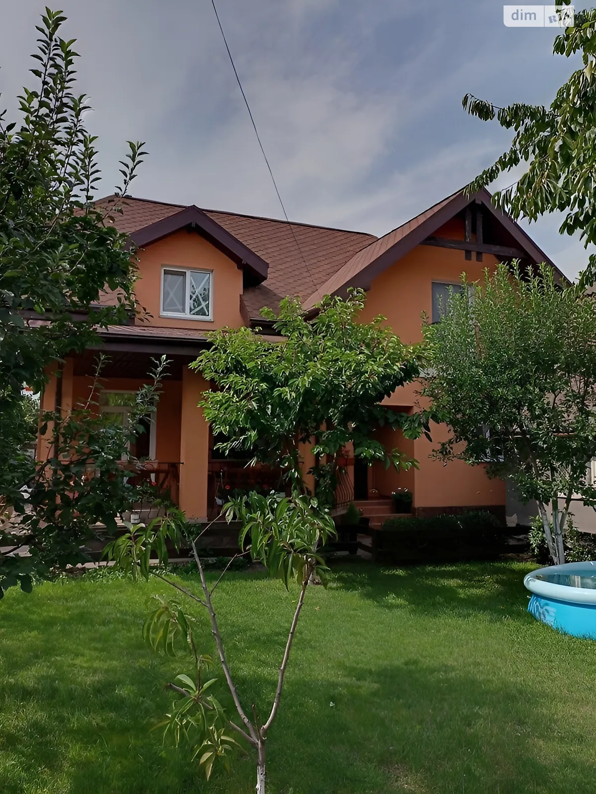 Продается дом на 2 этажа 175 кв. м с бассейном, цена: 240000 $ - фото 1