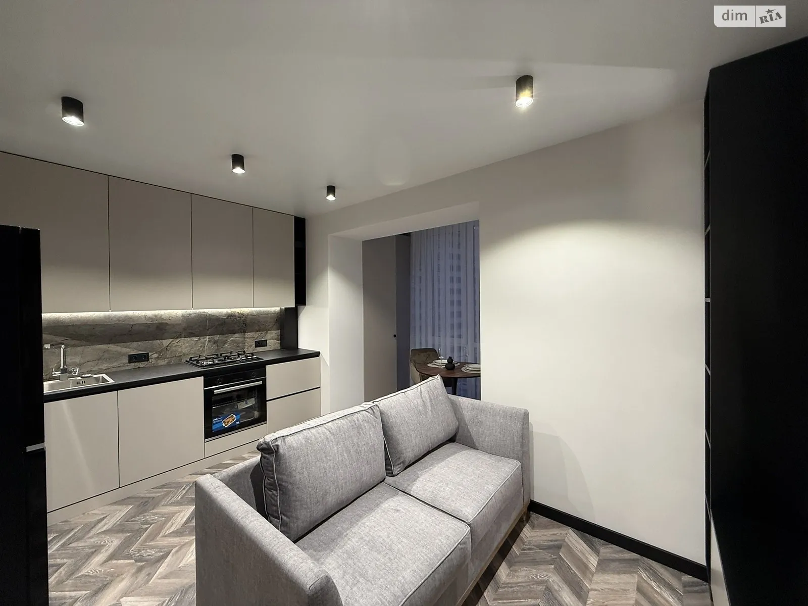 Здається в оренду 1-кімнатна квартира 54 кв. м у Хмельницькому, вул. Зарічанська, 3/2В корпус 2 - фото 1