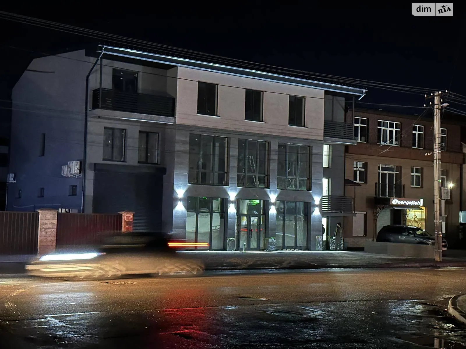 Сдается в аренду 1-комнатная квартира 50 кв. м в Ужгороде, ул. Капушанская(Победы), 108 - фото 1