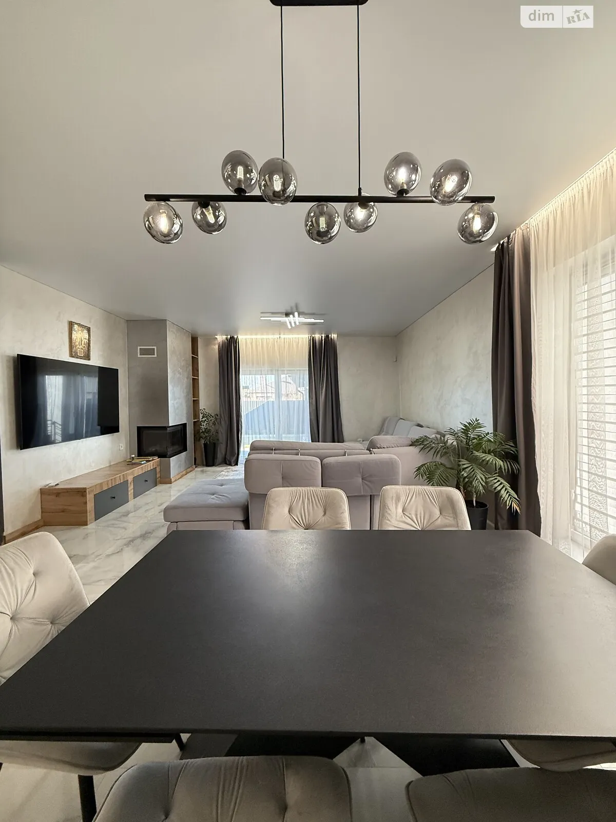 Продается одноэтажный дом 168.8 кв. м с балконом, цена: 229000 $ - фото 1