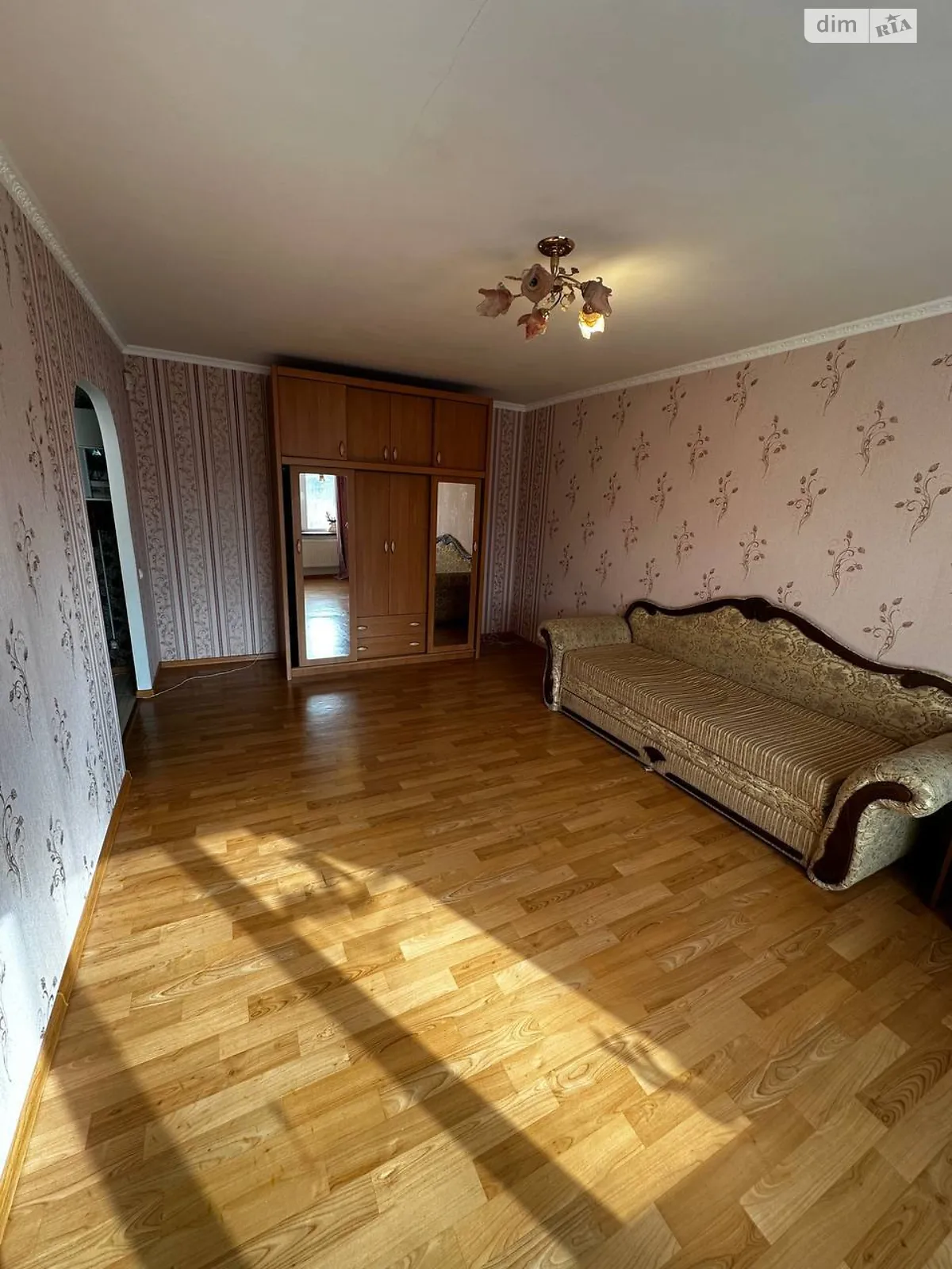 Продается 1-комнатная квартира 42 кв. м в Хмельницком, ул. Утренняя, 2А - фото 1