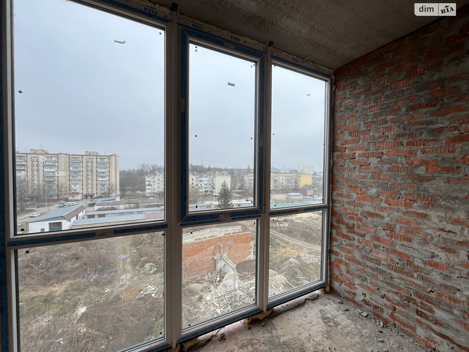 Продается 1-комнатная квартира 40.18 кв. м в Каменце-Подольском, цена: 26117 $ - фото 1