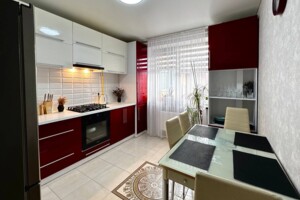 Продаж квартири, Рівне, р‑н. Ювілейний, Соборна вулиця, буд. 285А