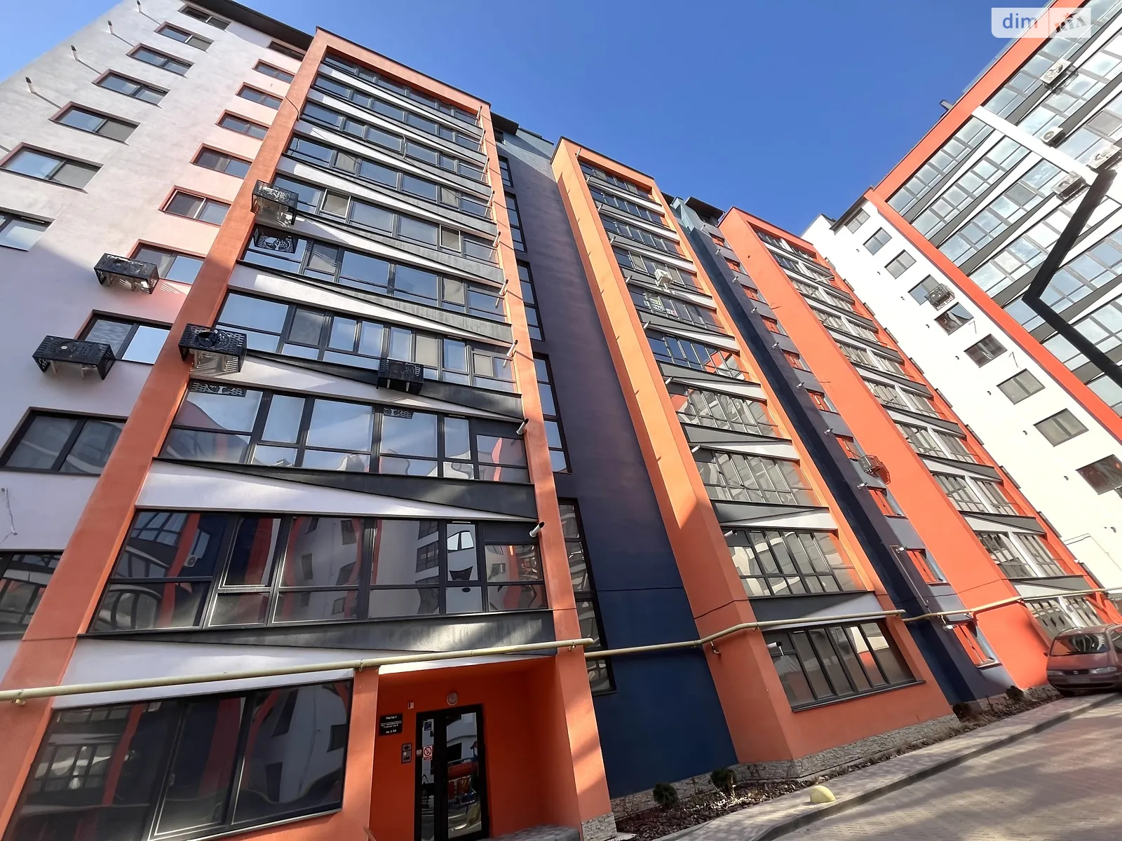 Продается 4-комнатная квартира 141 кв. м в Хмельницком, ул. Проскуровского Подполья - фото 1