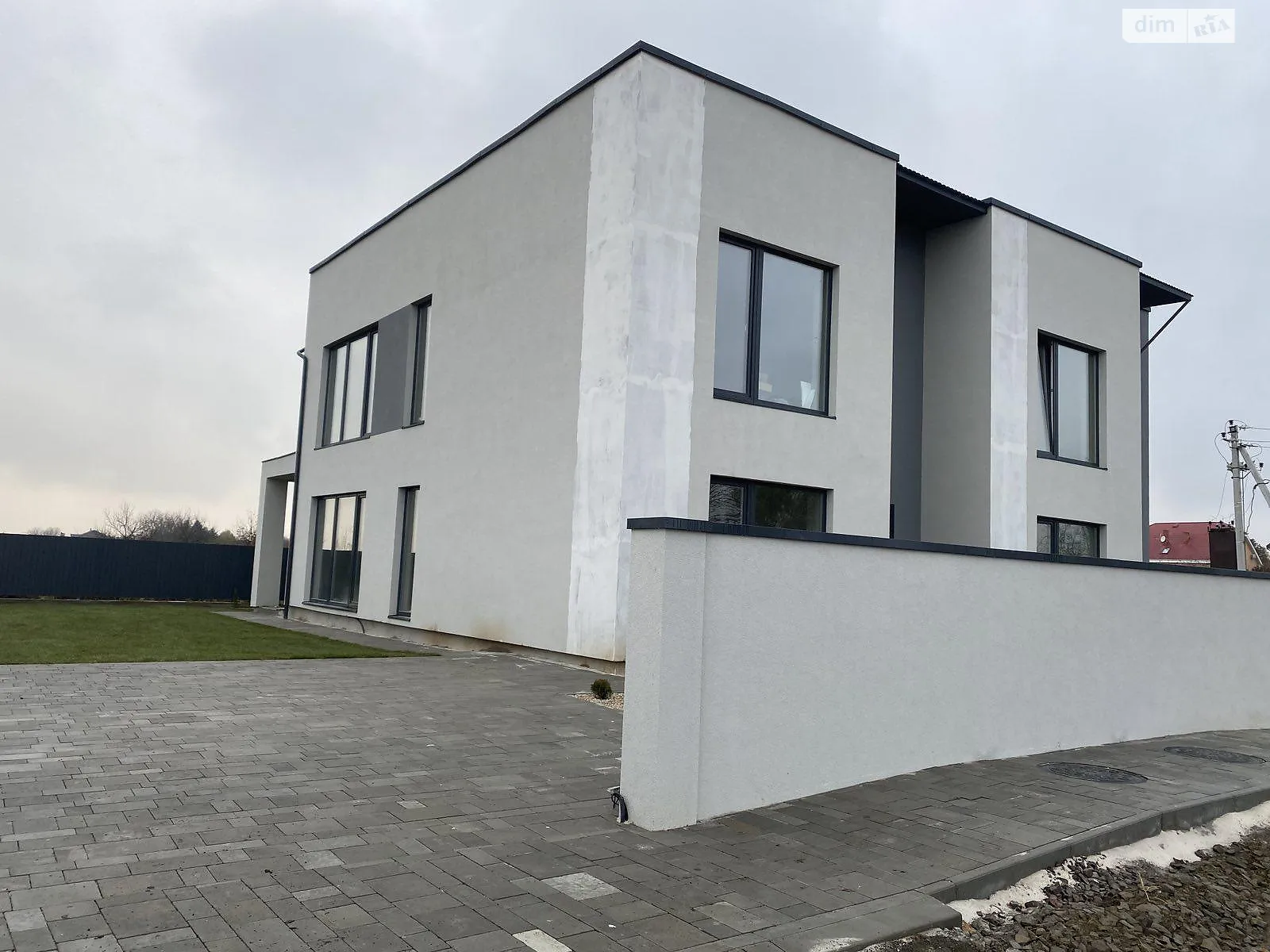 Продається частина будинку 147 кв. м з ділянкою, цена: 128000 $ - фото 1