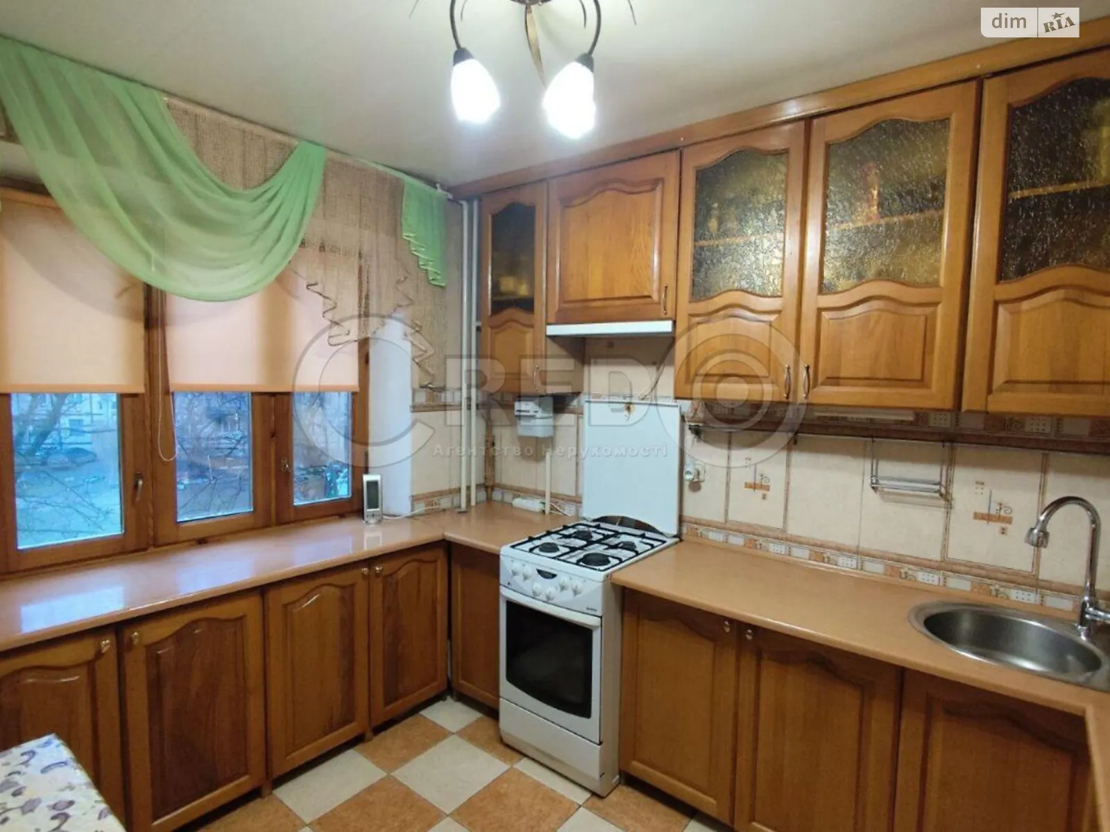 Продается 3-комнатная квартира 62.7 кв. м в Кривом Роге, ул. Федора Караманыць(Ватутина), 49 - фото 1