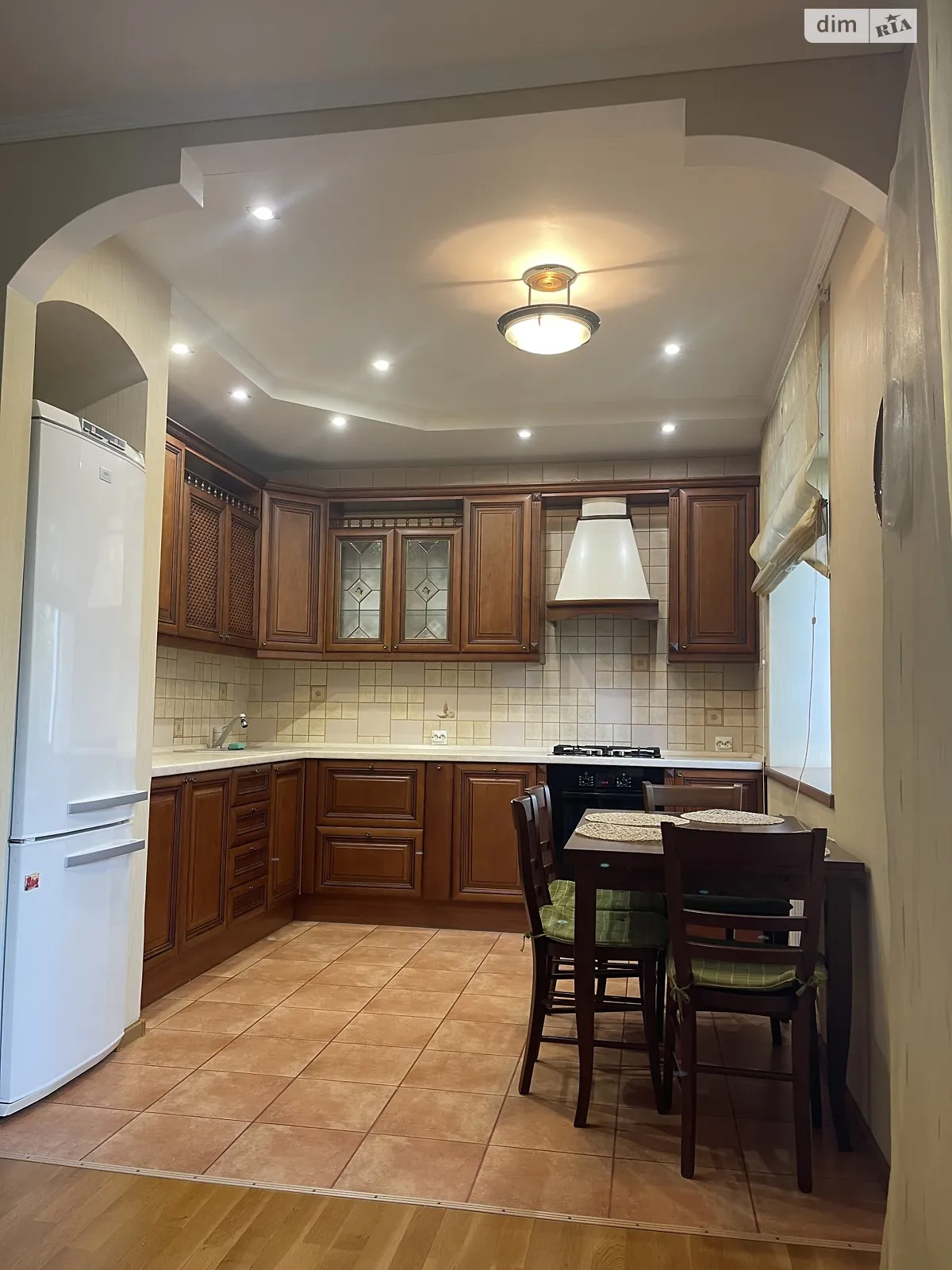 3-комнатная квартира 72.33 кв. м в Запорожье, ул. Брюллова - фото 1