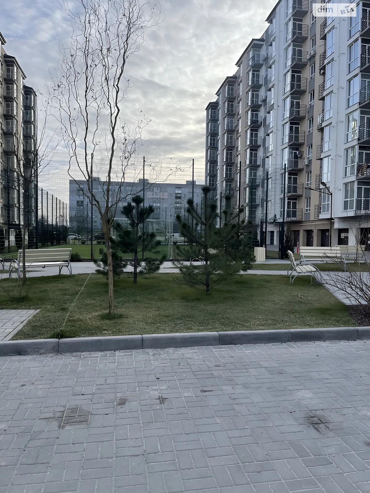 Продається 2-кімнатна квартира 44.7 кв. м у Слобожанському - фото 1