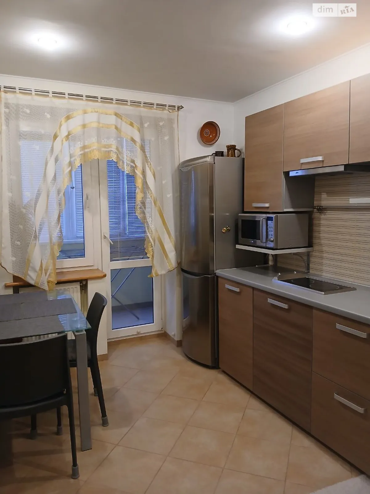 Здається в оренду 1-кімнатна квартира 39 кв. м у Черкасах, вул. Героїв Дніпра, 53 - фото 1